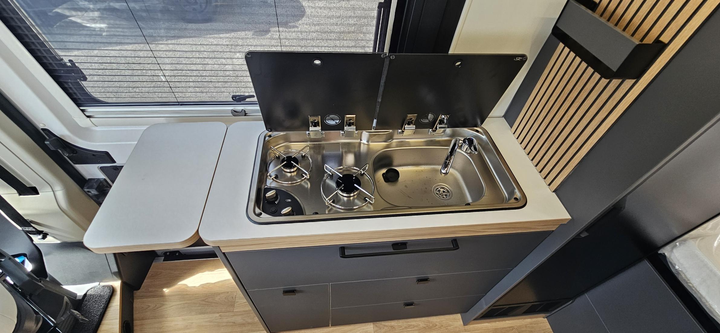  - 11 - BAVARIA K600G NOMADE 