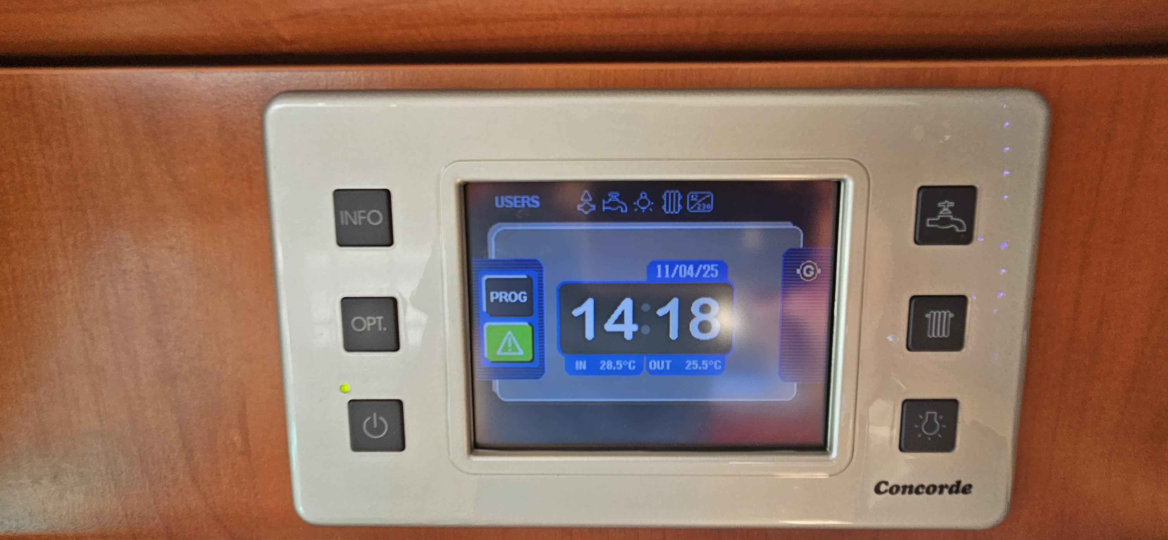  - 26 - CONCORDE LINER 990 MS 
