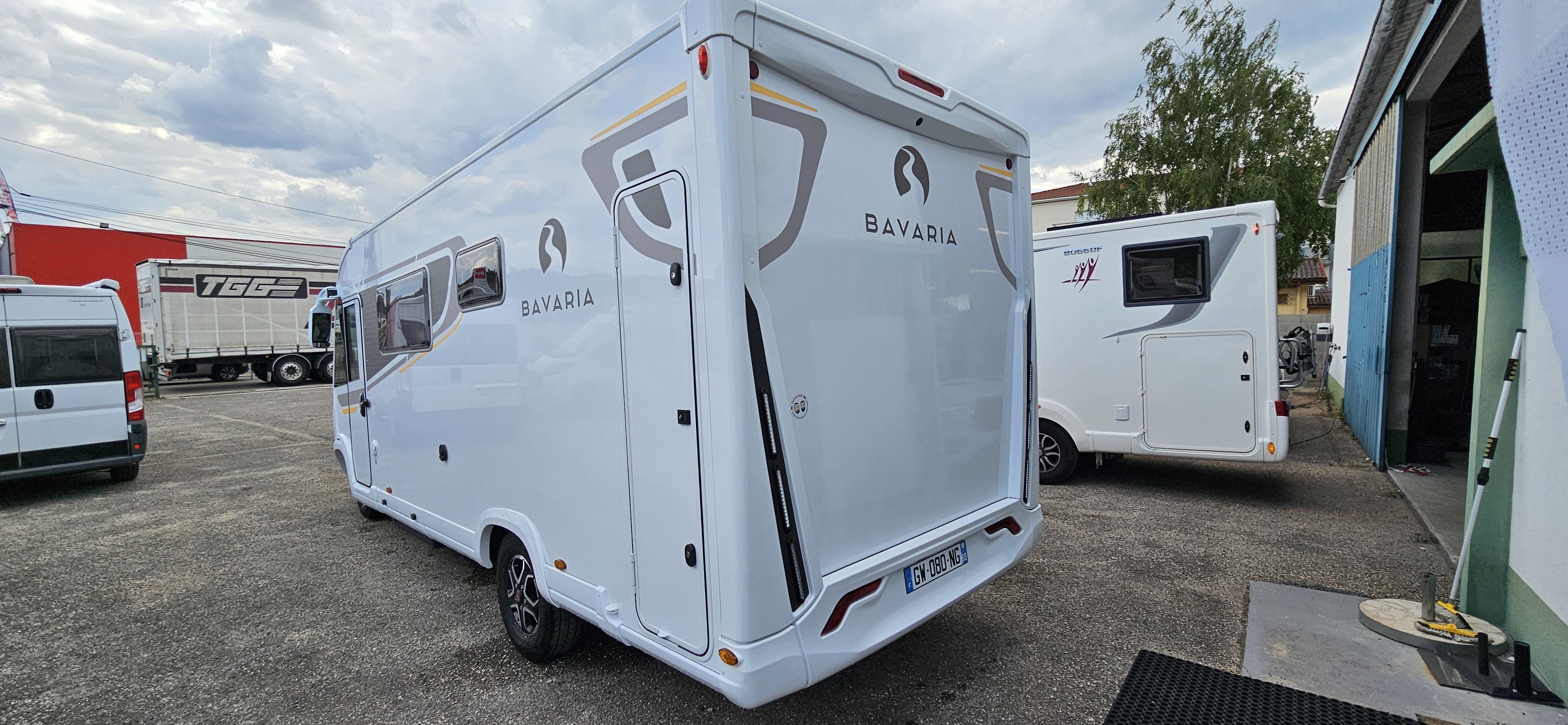  - 3 - BAVARIA I690D UNIK 