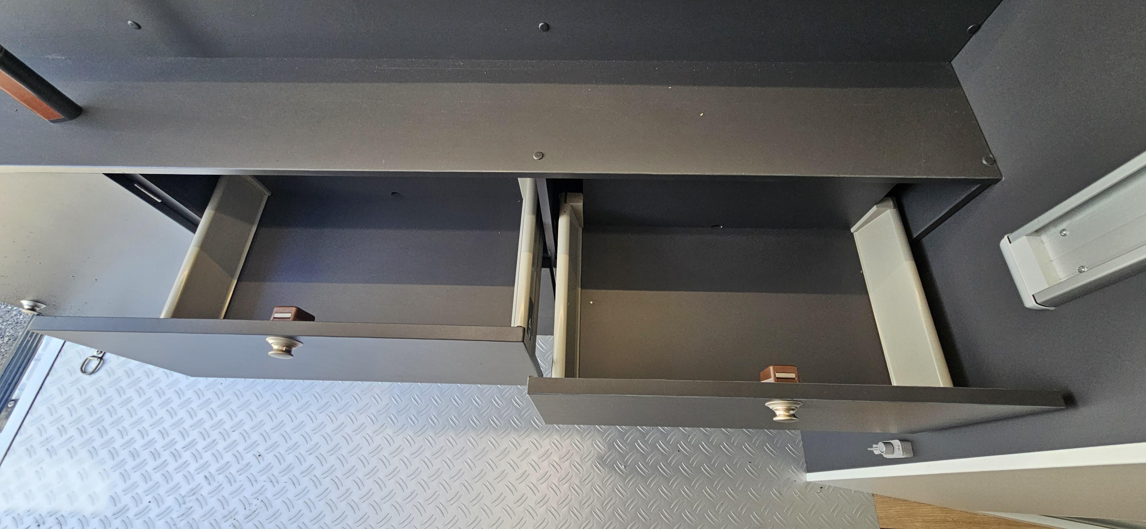  - 8 - ELIOS 63GX SKY-LIFT 