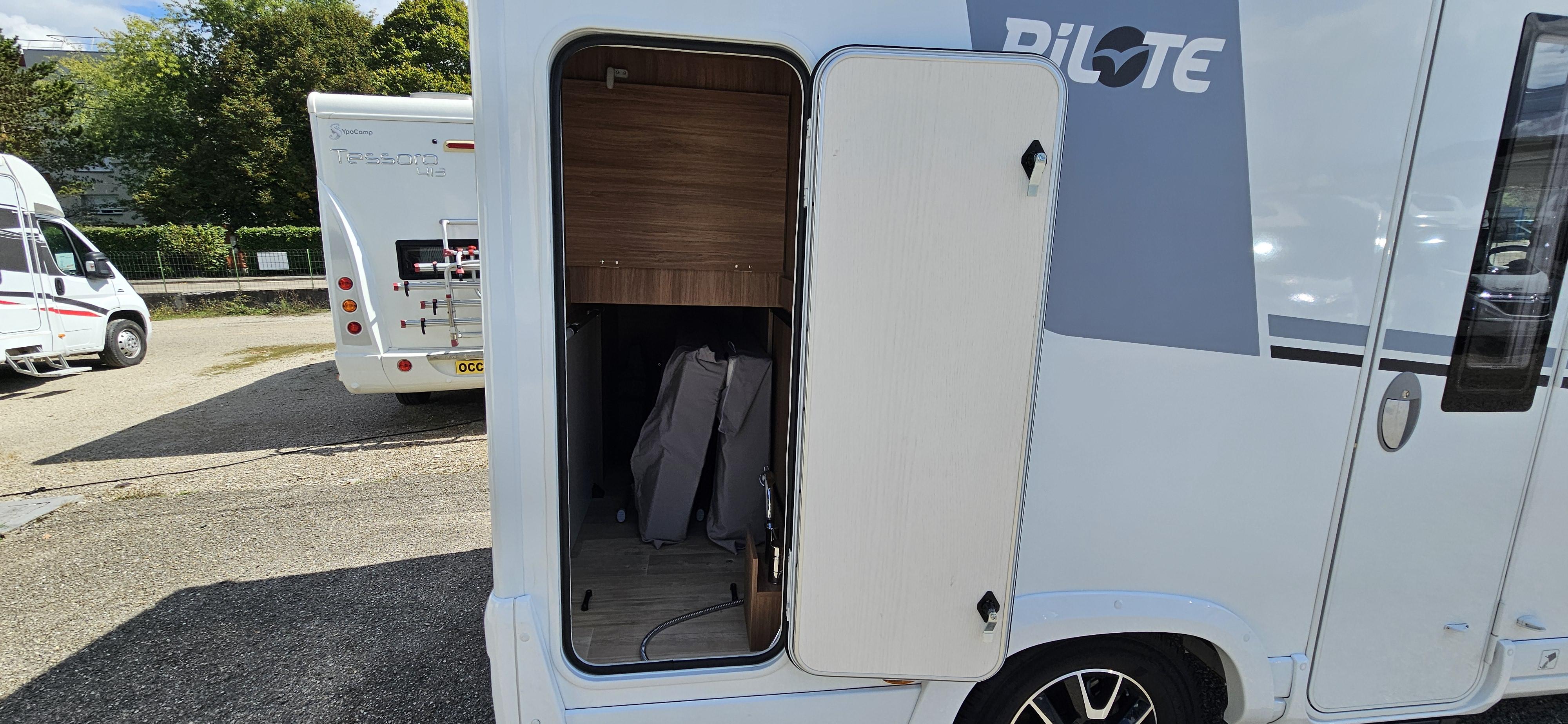 - 7 - PILOTE P626D EVIDENCE 