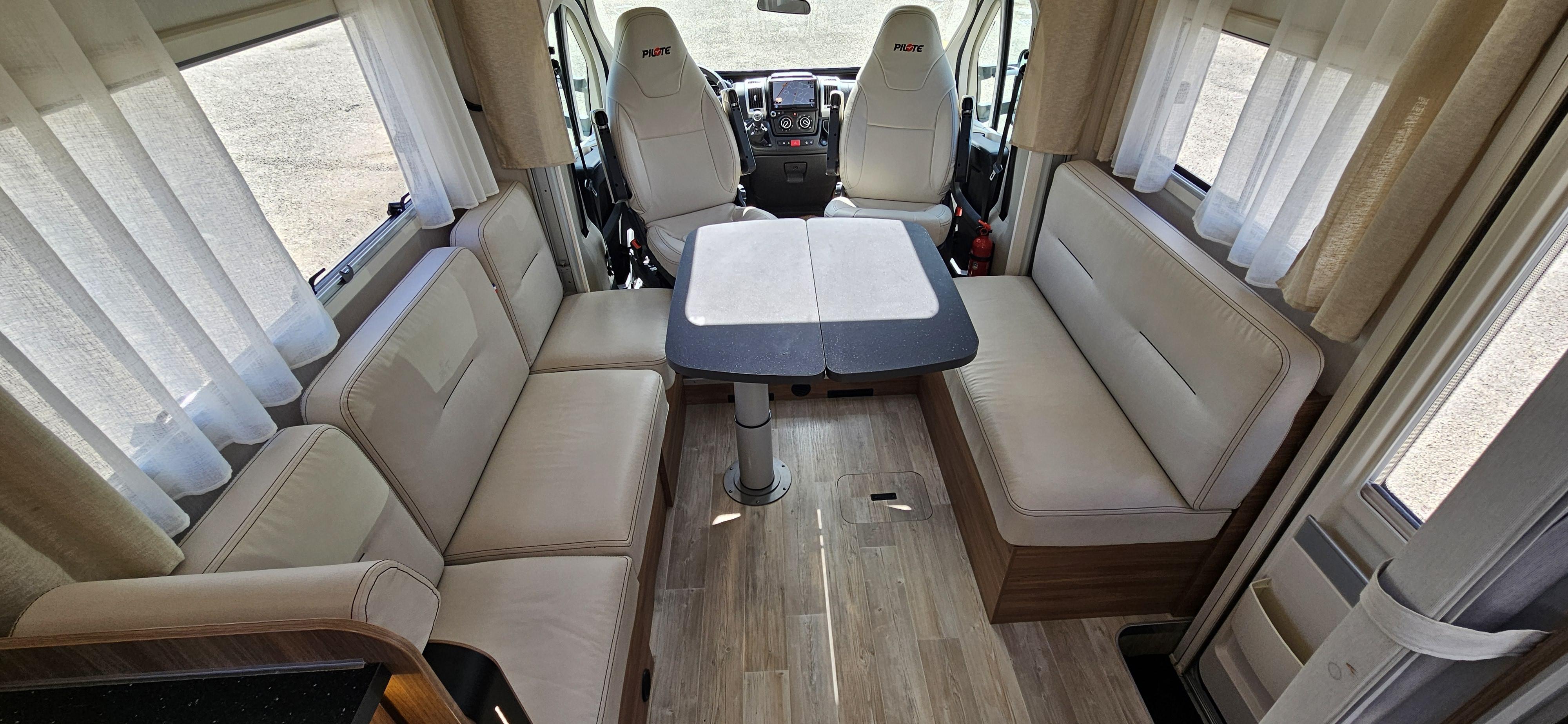  - 14 - PILOTE P626D EVIDENCE 