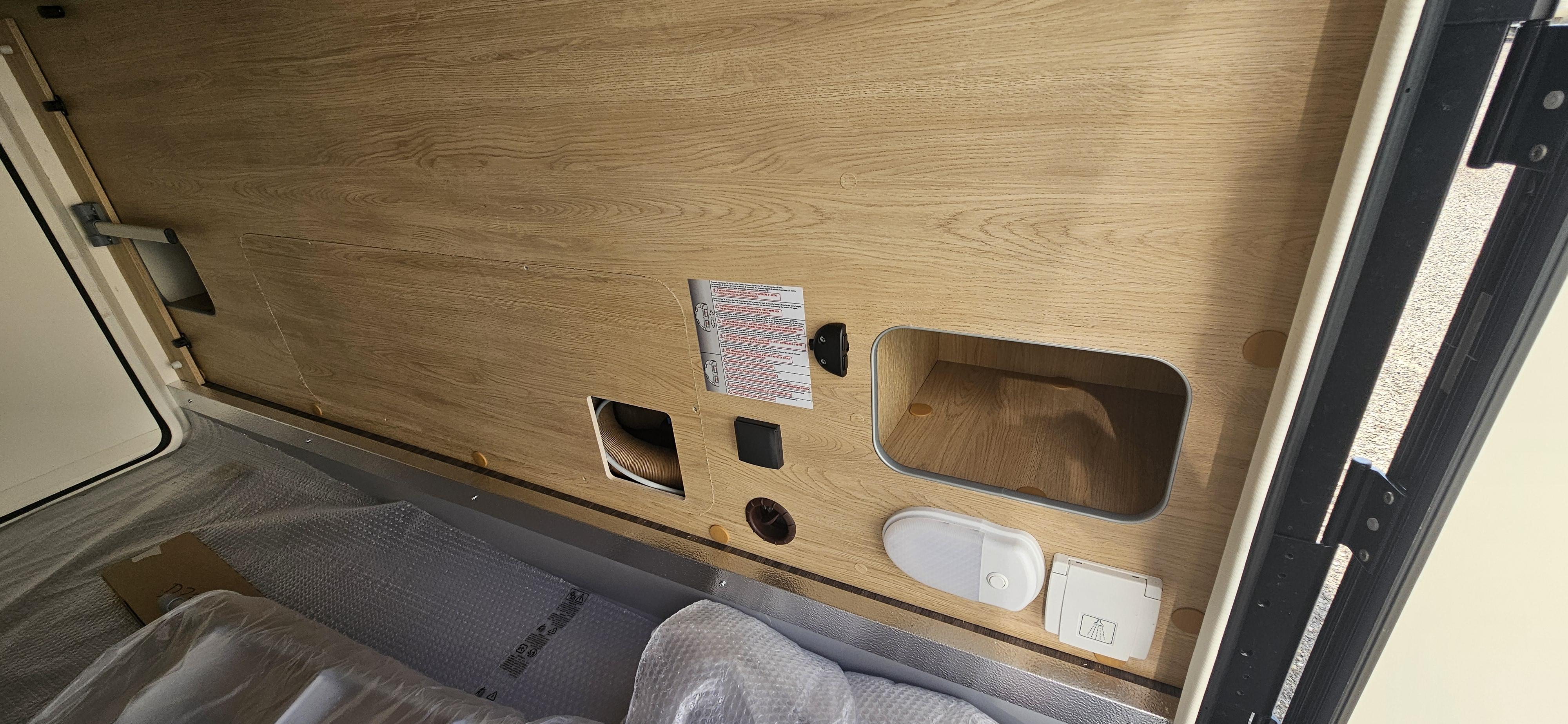  - 4 - CI MANOA 66L XT 