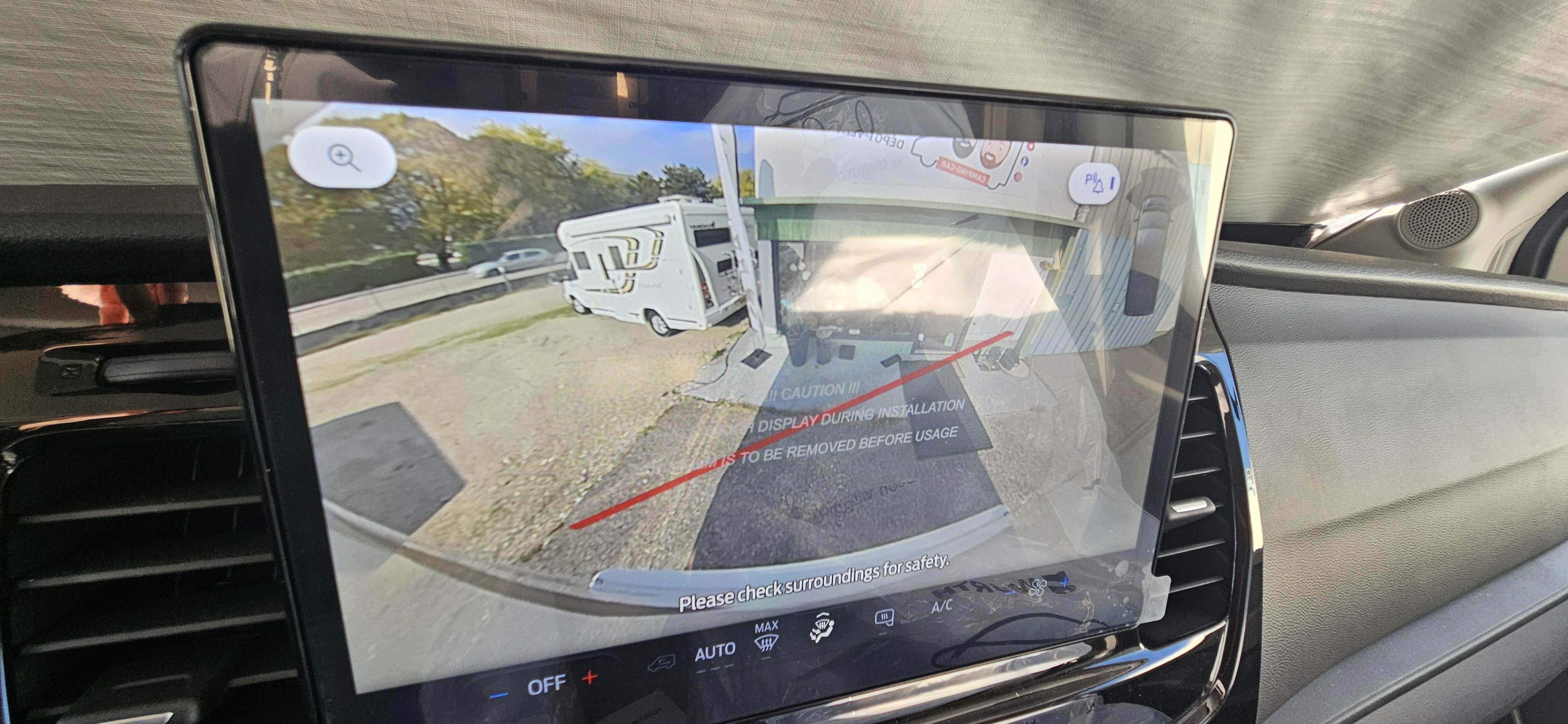  - 10 - CI MANOA 66L XT 