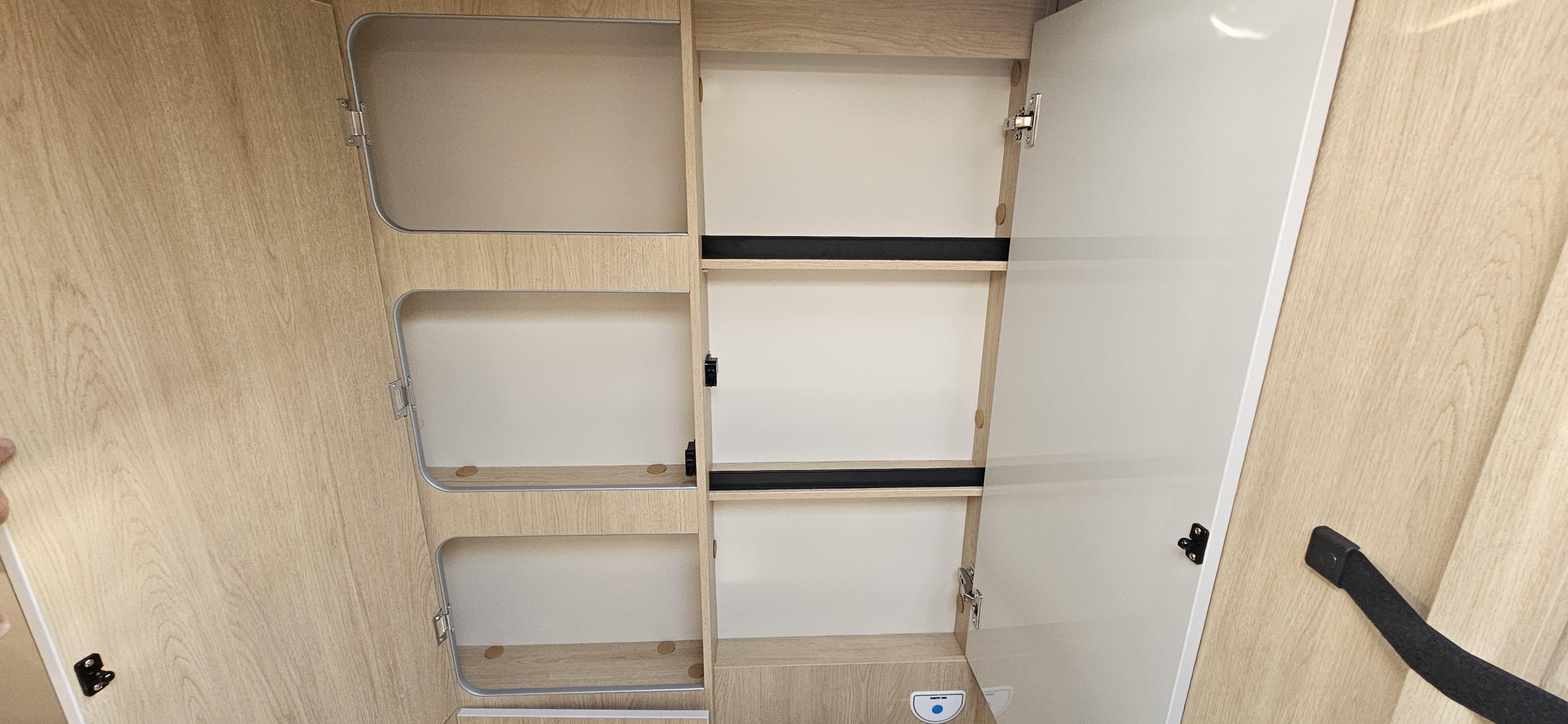  - 22 - CI MANOA 66L XT 