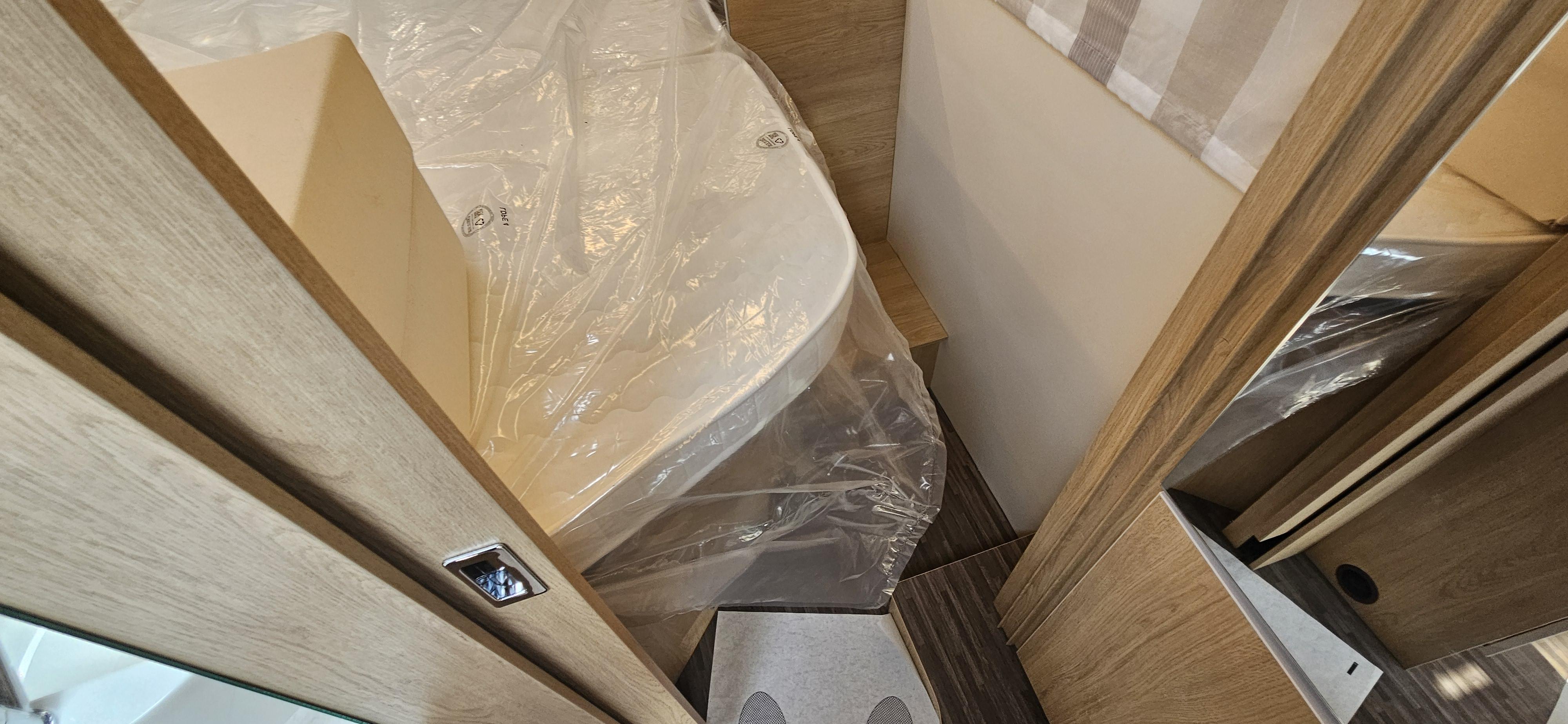  - 29 - CI MANOA 66L XT 