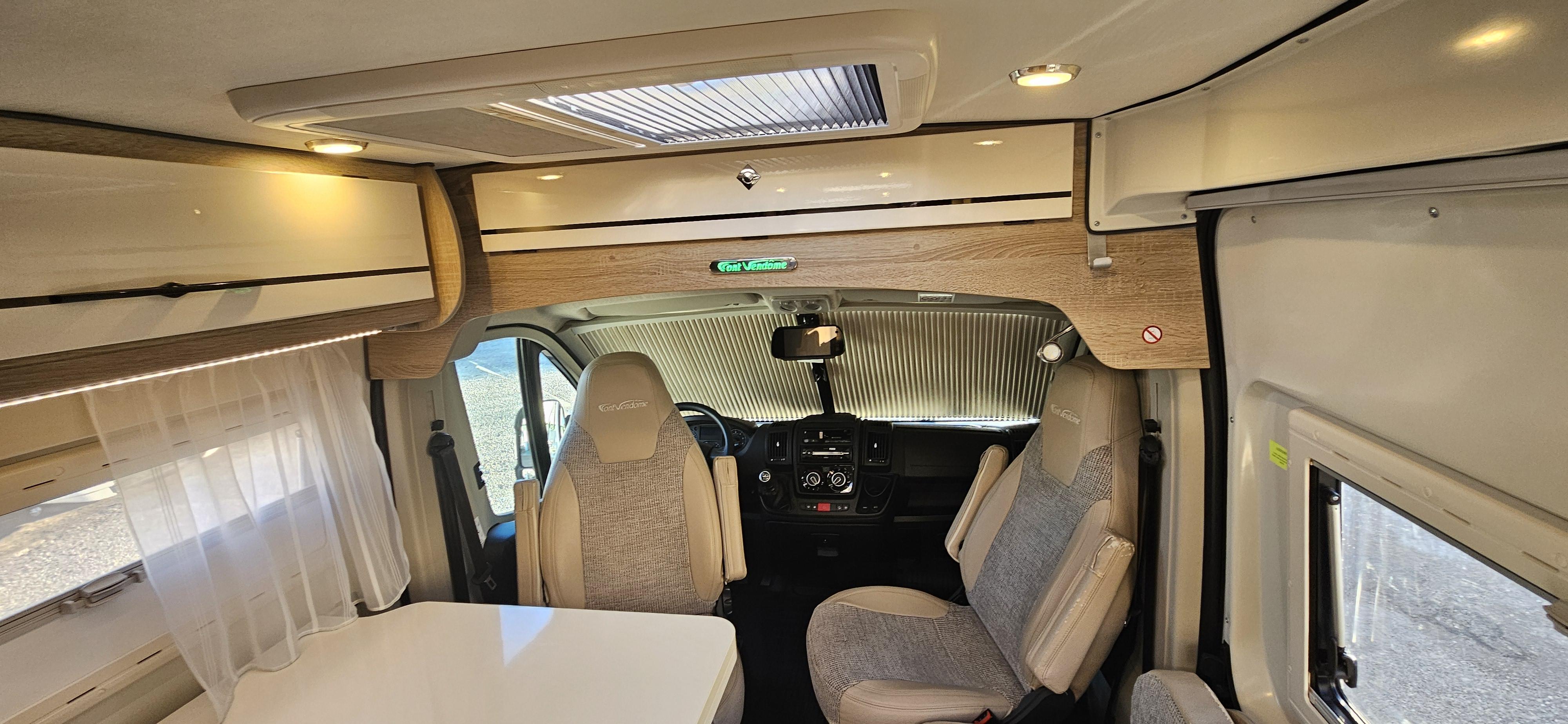  - 9 - FONT VENDOME SEJOUR VANTURA 