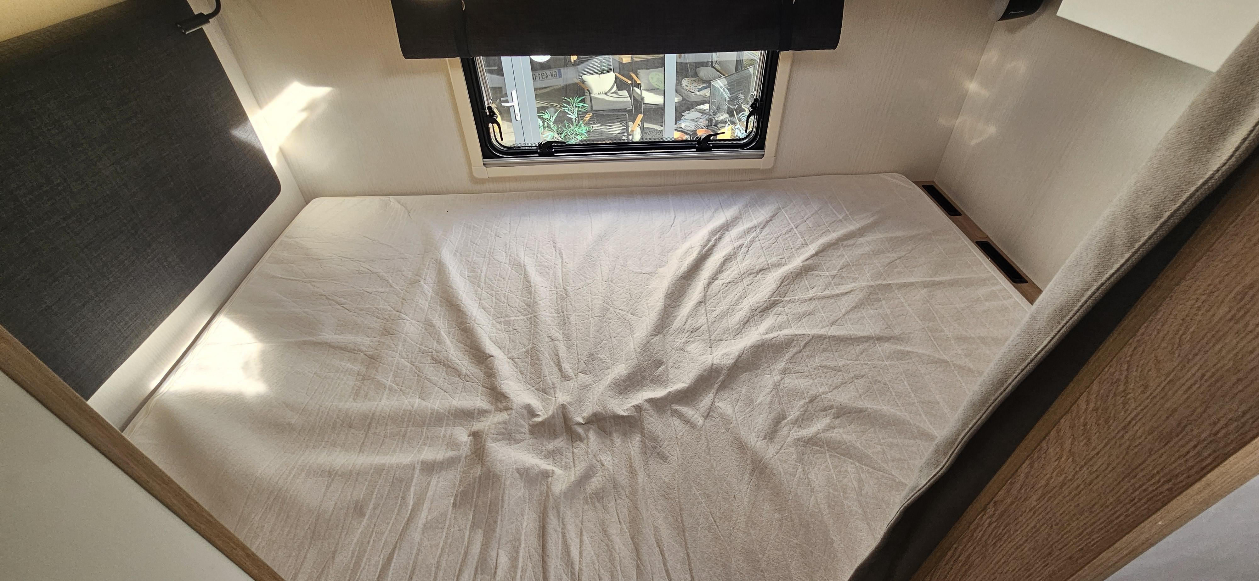  - 1 - BAVARIA QWEST 696G EDITION SPECIALE 