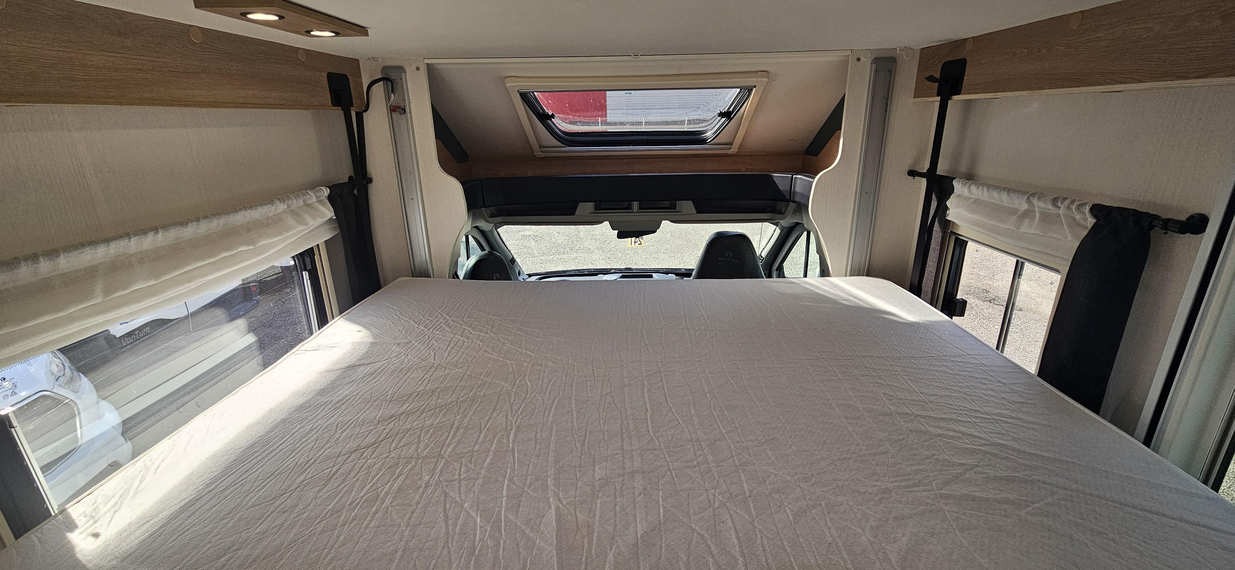  - 20 - BAVARIA QWEST 696G EDITION SPECIALE 