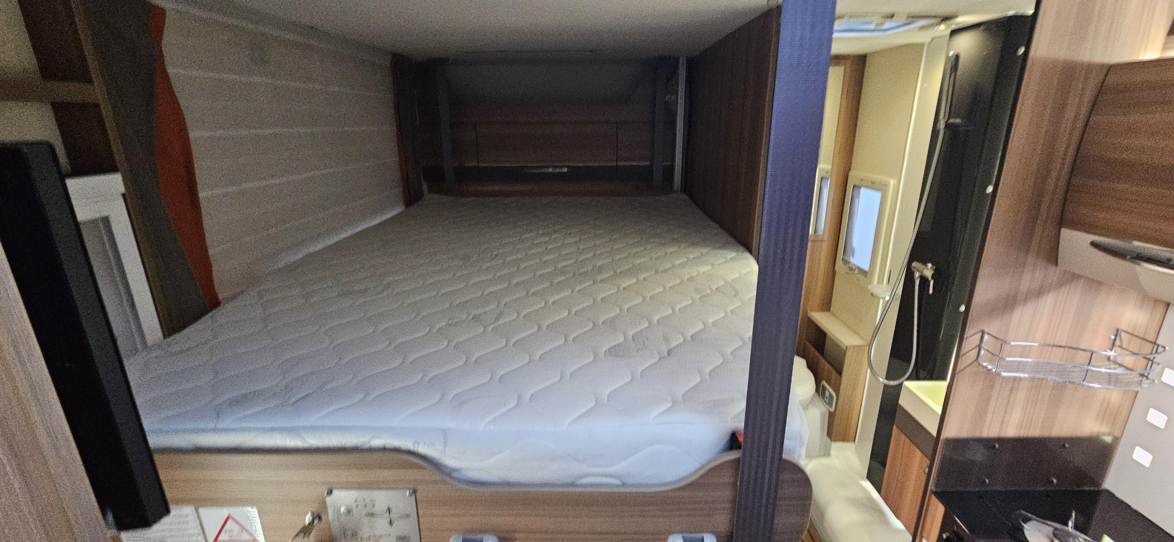  - 9 - CHALLENGER MAGEO 100 