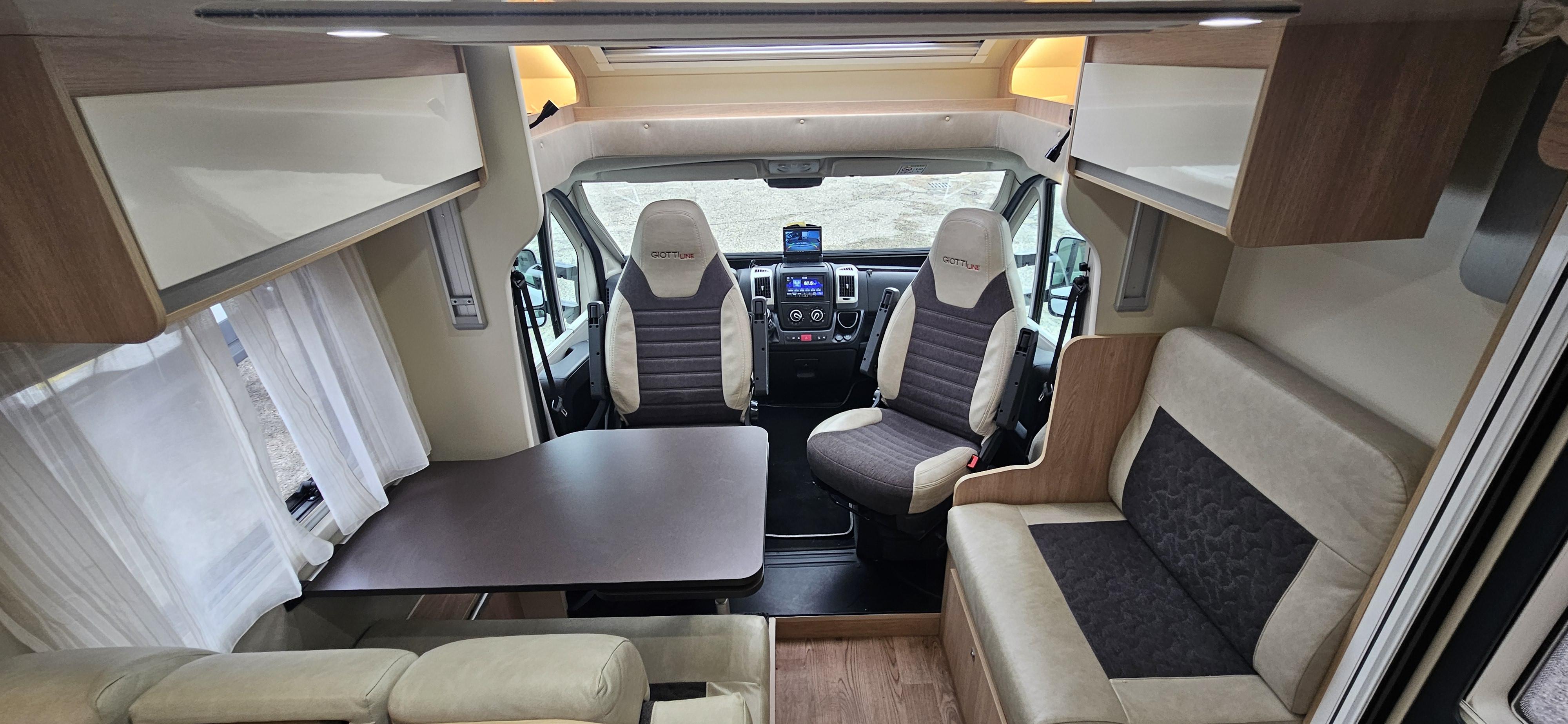  - 14 - GIOTTILINE SIENA 390 PRIVILEGE 