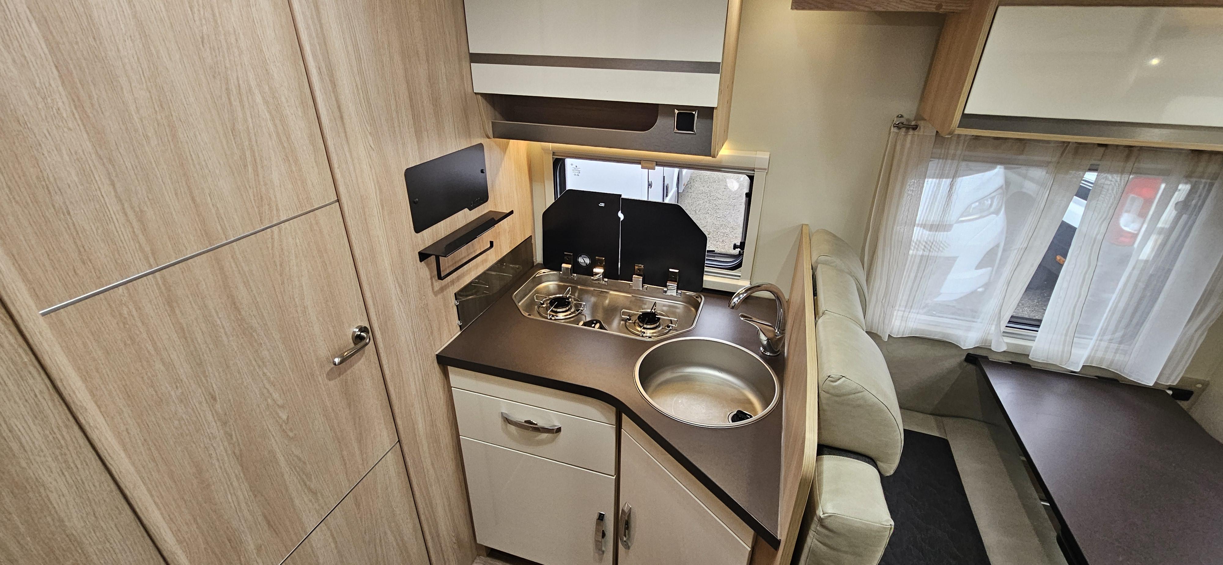  - 17 - GIOTTILINE SIENA 390 PRIVILEGE 