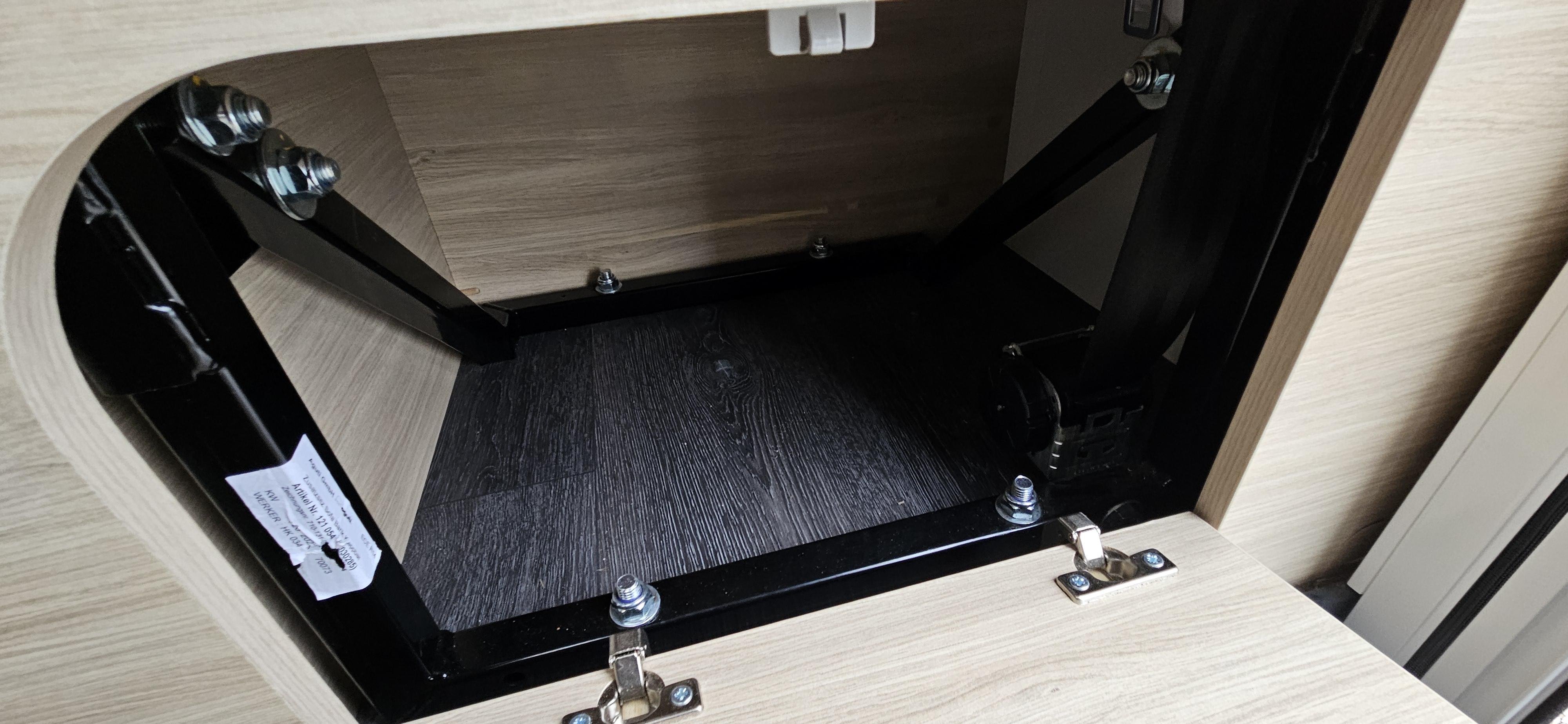  - 17 - CHAUSSON 650 FIRST LINE 