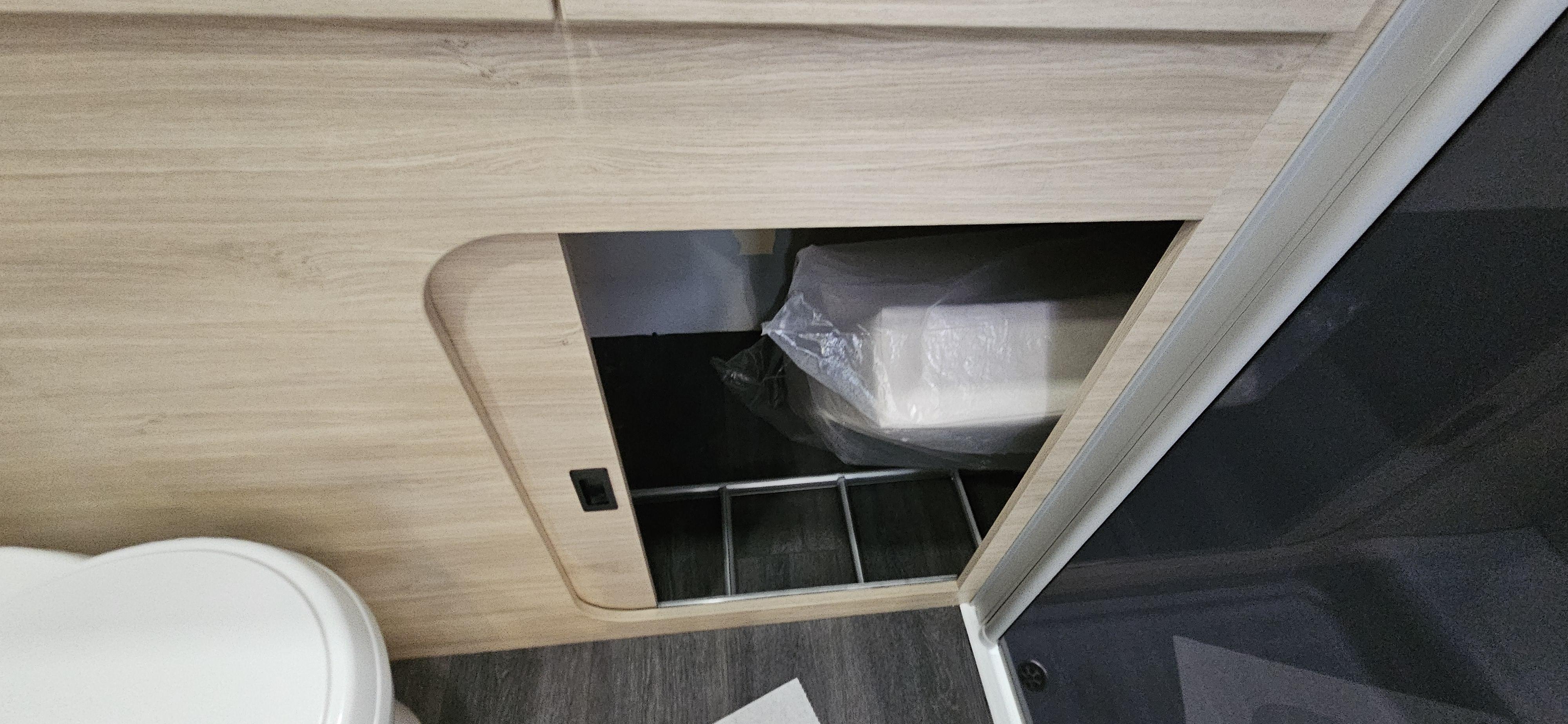  - 22 - CHAUSSON 650 FIRST LINE 