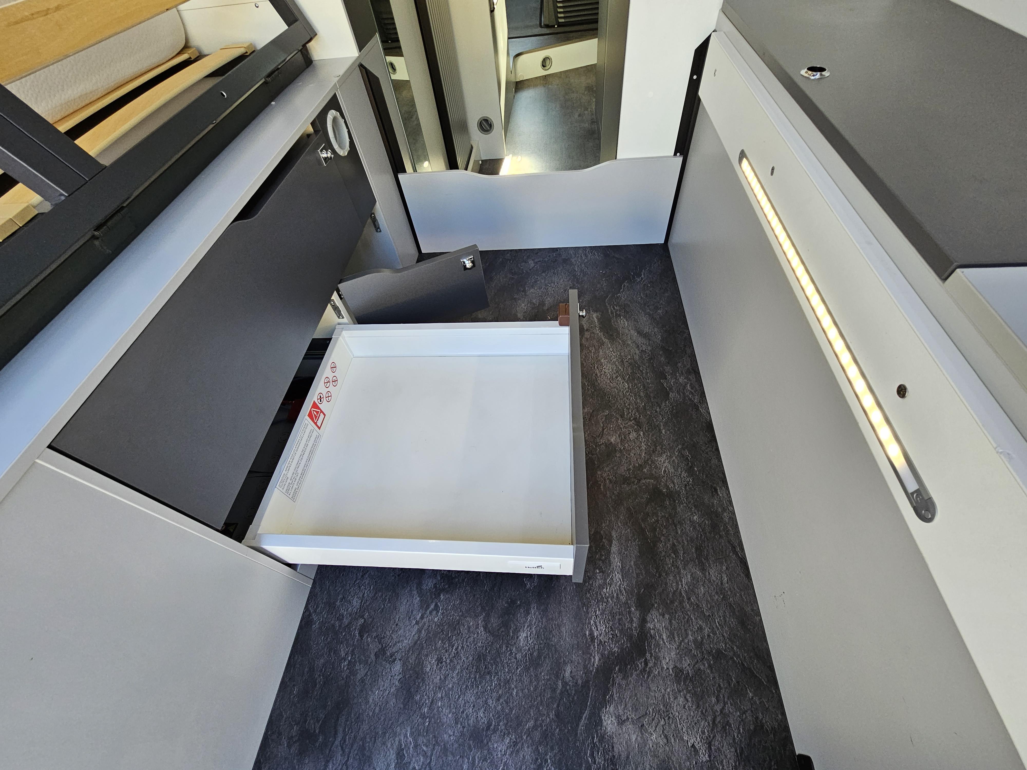  - 5 - BAVARIA K600G PREMIUM 