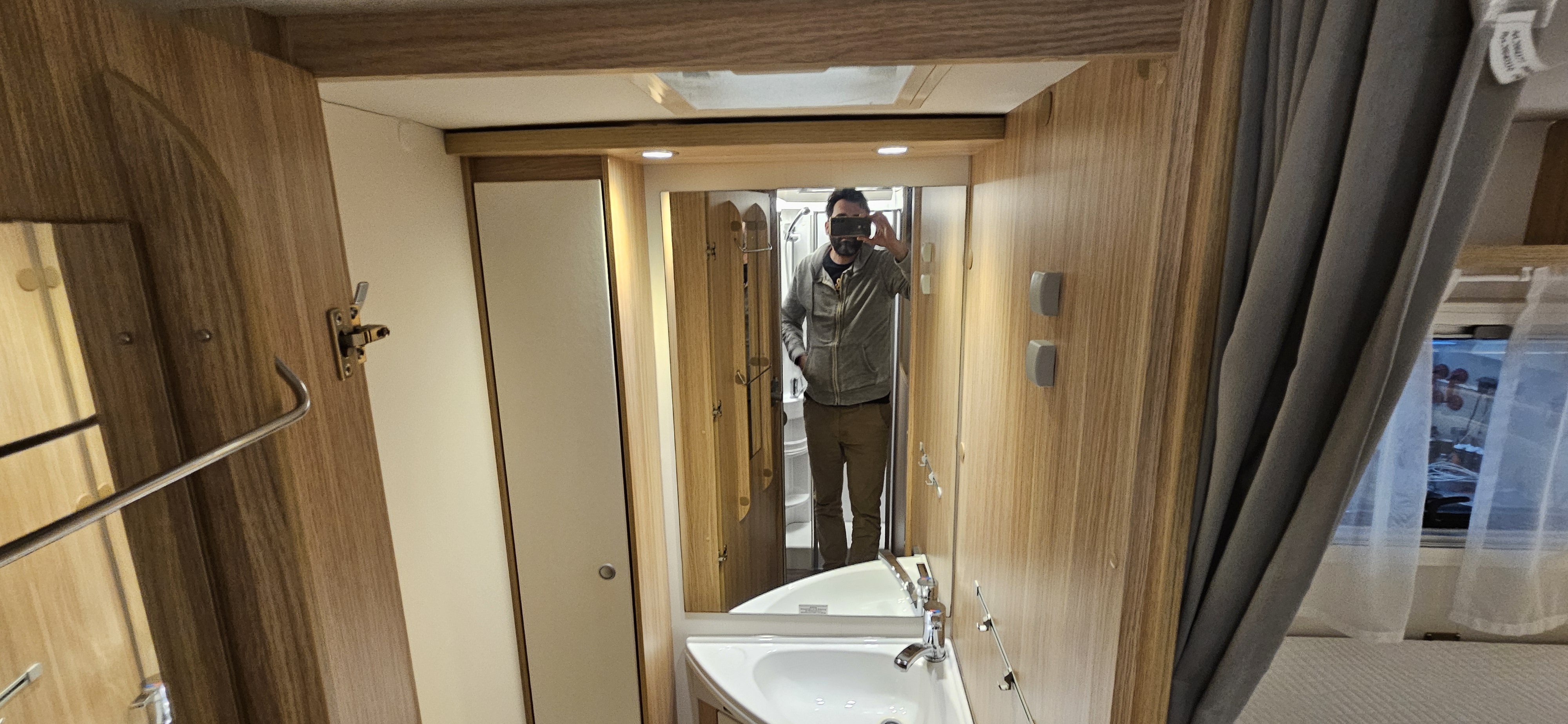  - 11 - SUNLIGHT I68 ADVENTURE EDITION 