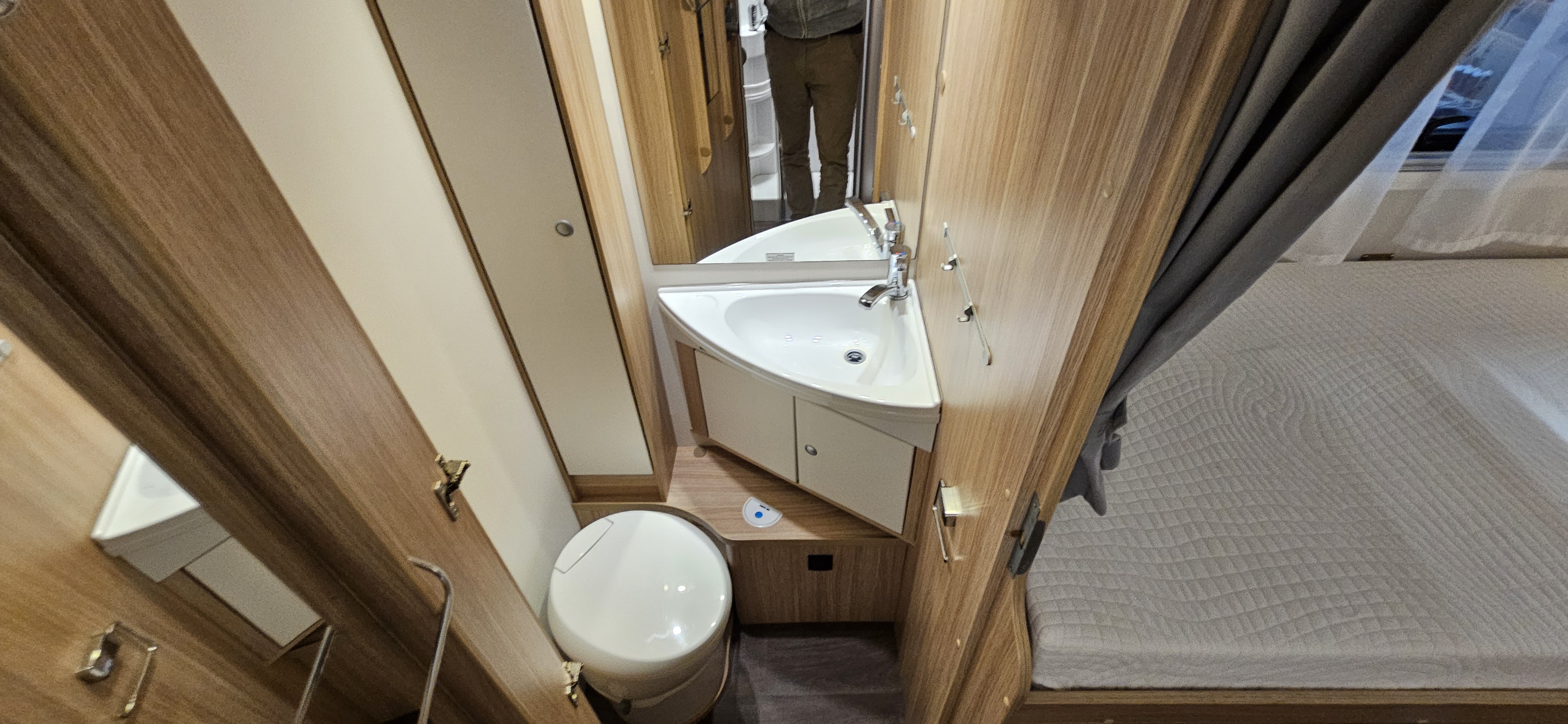  - 12 - SUNLIGHT I68 ADVENTURE EDITION 