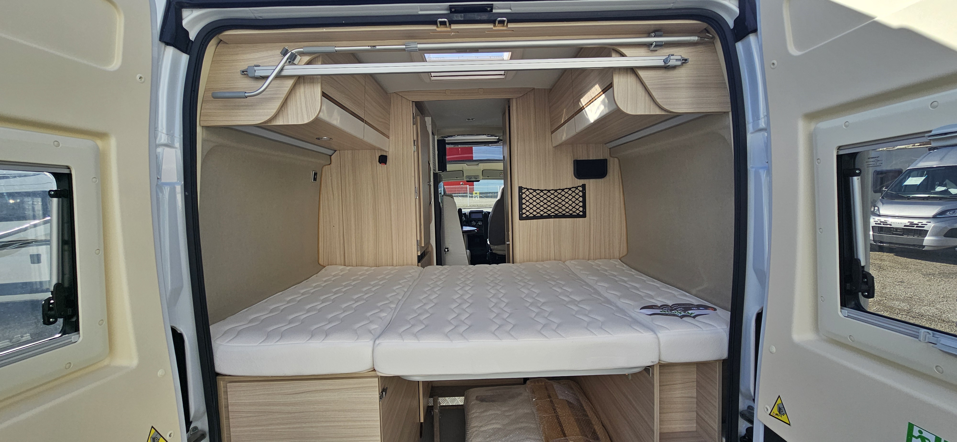  - 24 - DREAMER D55 EXCLUSIVE 