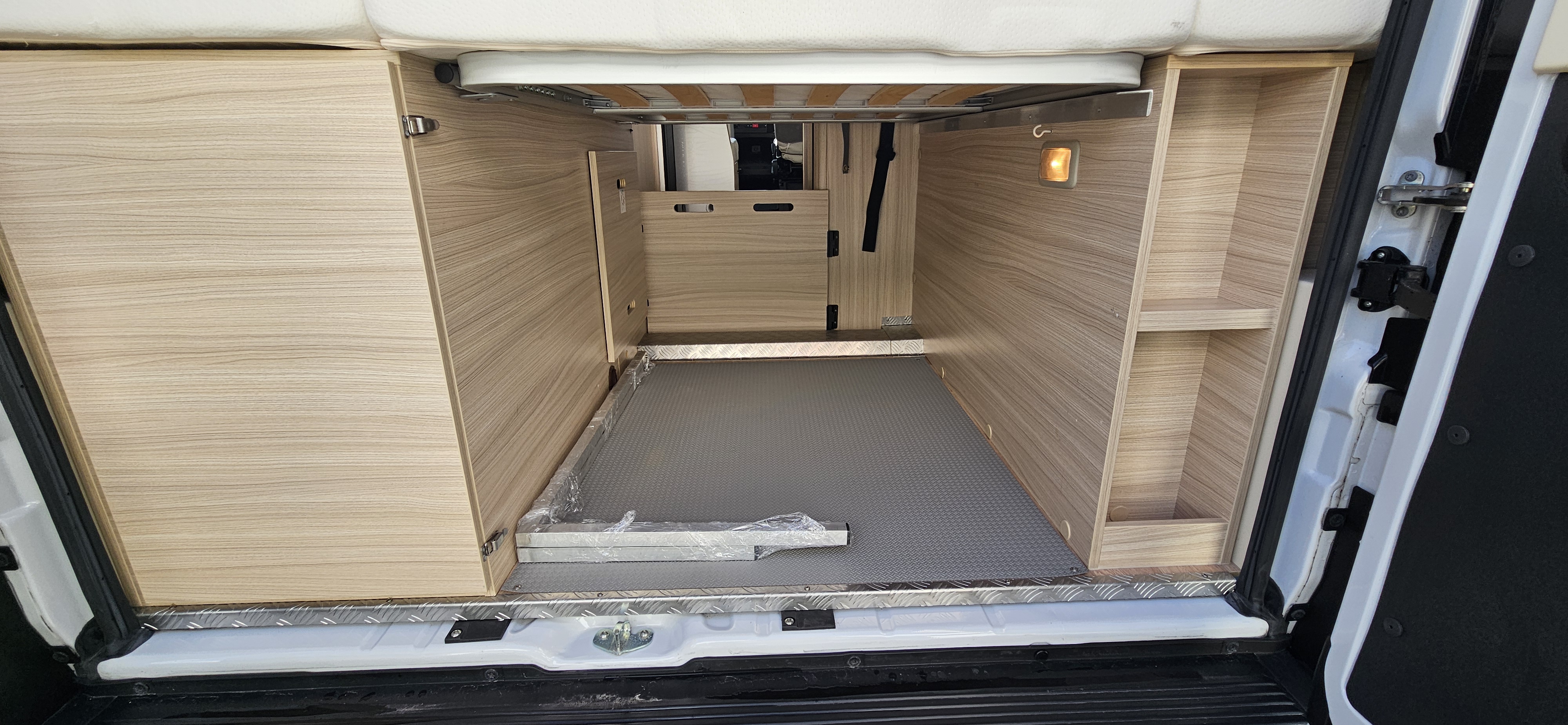  - 26 - DREAMER D55 EXCLUSIVE 