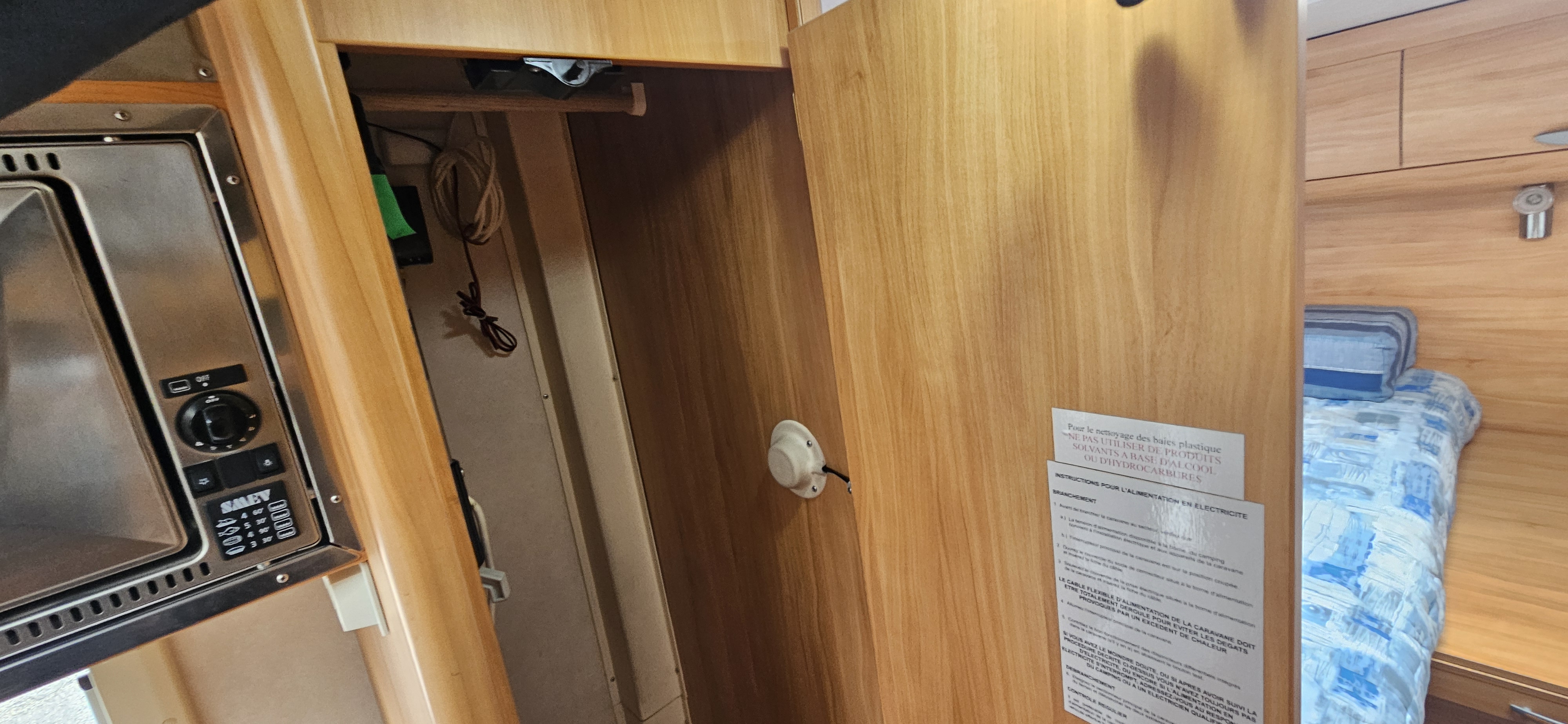  - 6 - ADRIA CORAL S660 SL 