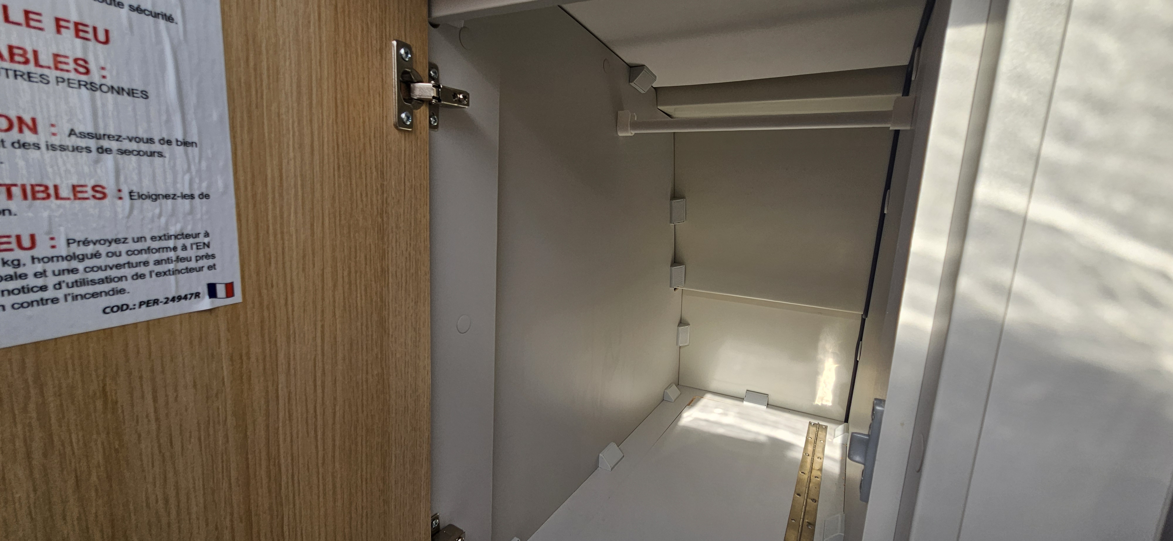  - 16 - FONT VENDOME MASTER VAN DUO 