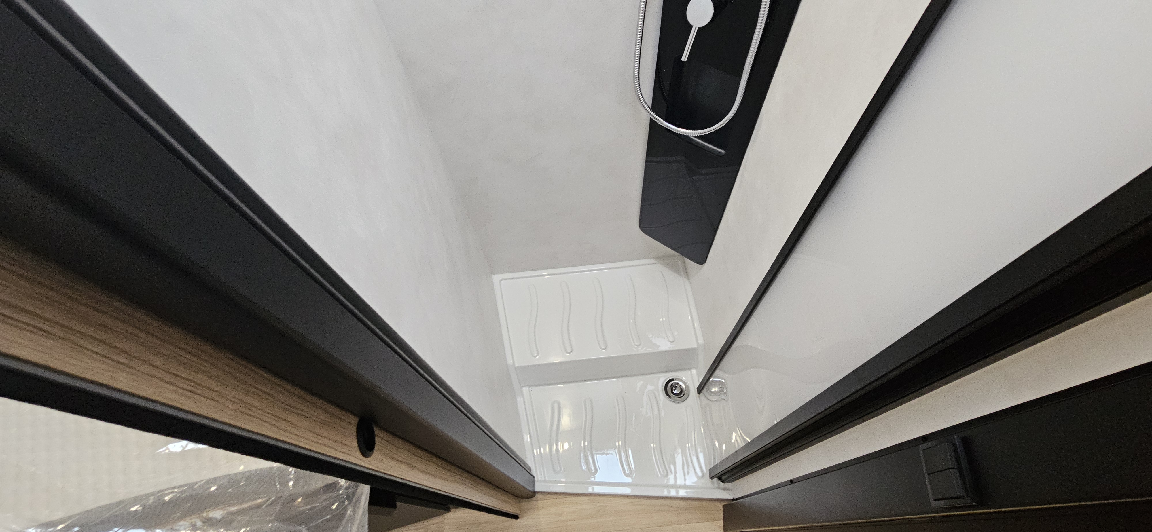  - 7 - BAVARIA T 740 FGJ NOMADE 