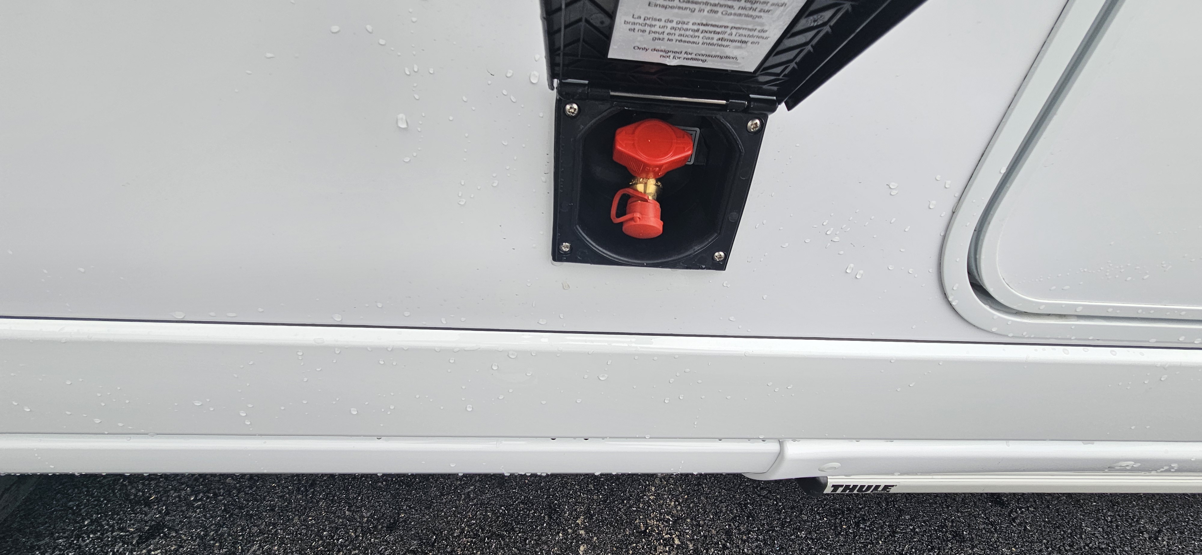  - 25 - BAVARIA T 720 FGJ INTENSE 