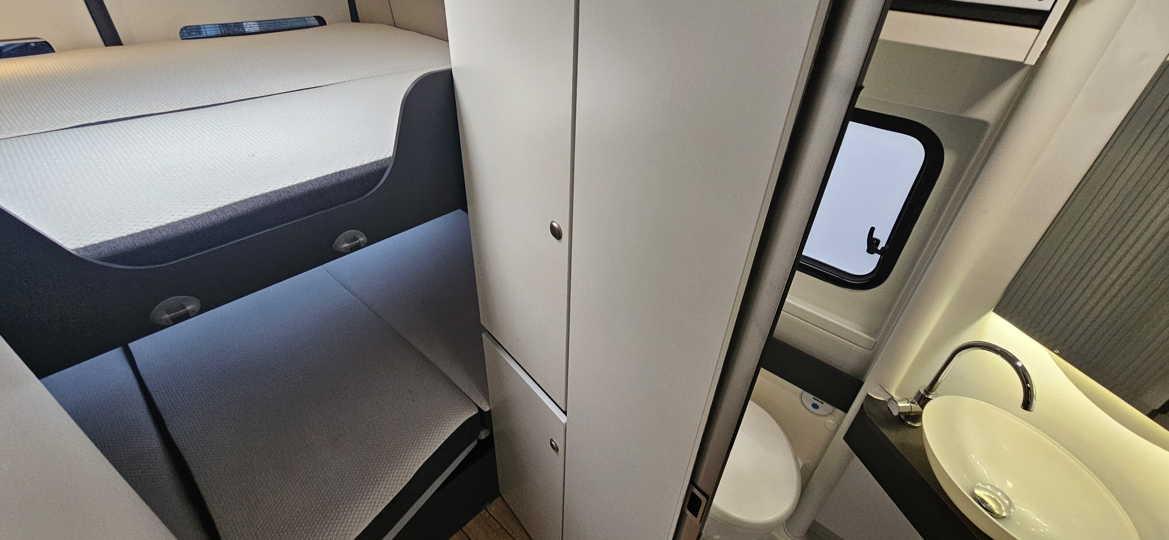  - 2 - ELIOS VAN 63 FAMILLY 