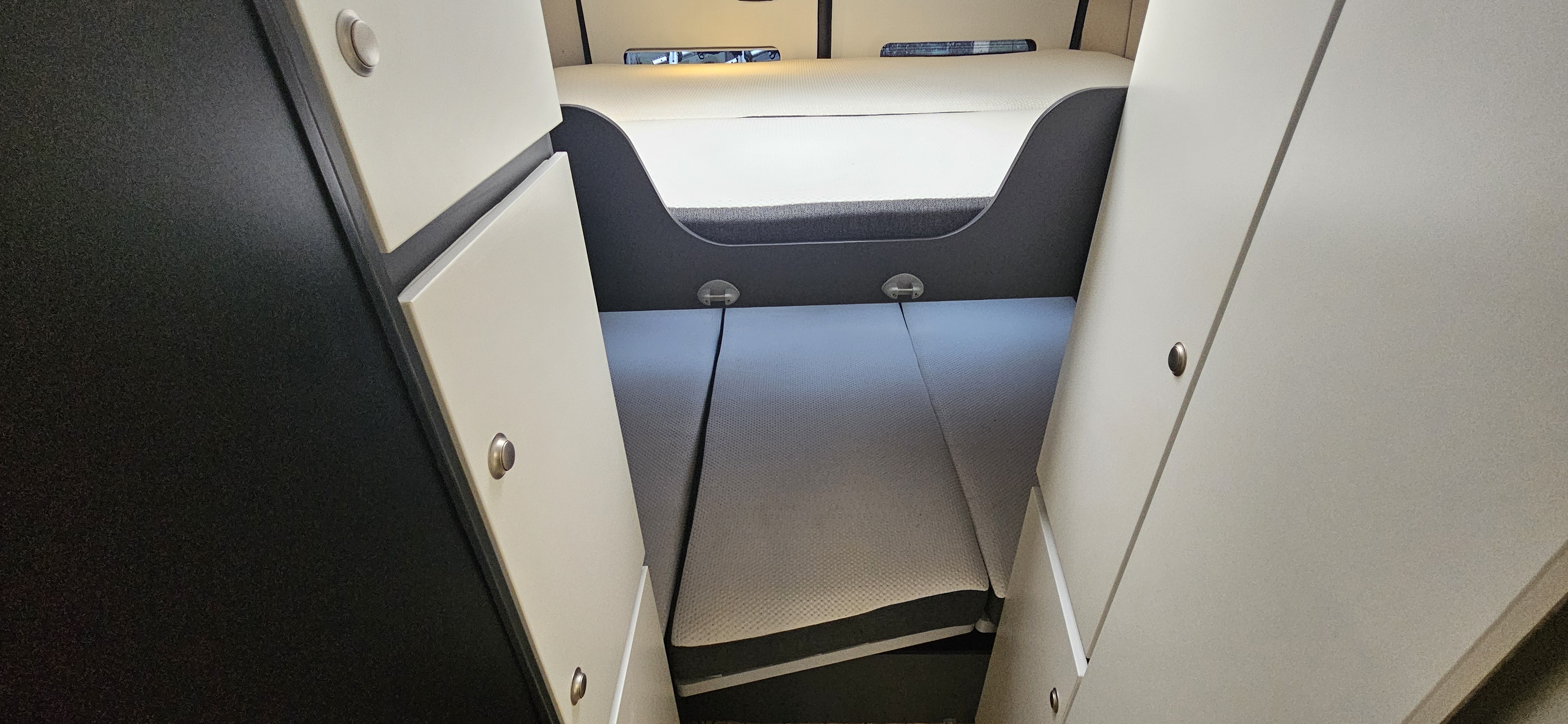  - 5 - ELIOS VAN 63 FAMILLY 