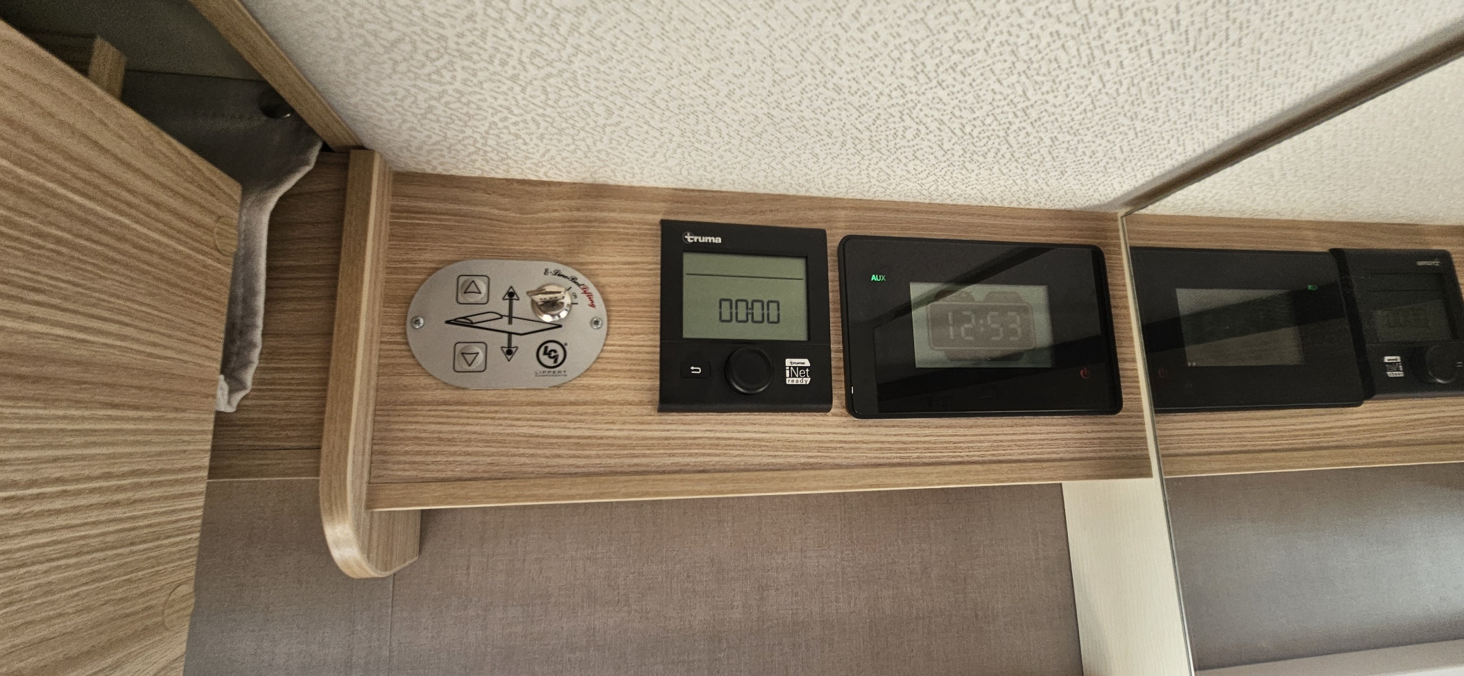  - 9 - FLORIUM MAYFLOWER 67 LO 