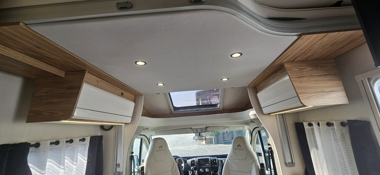  - 15 - BAVARIA T 726 FC NOMADE 