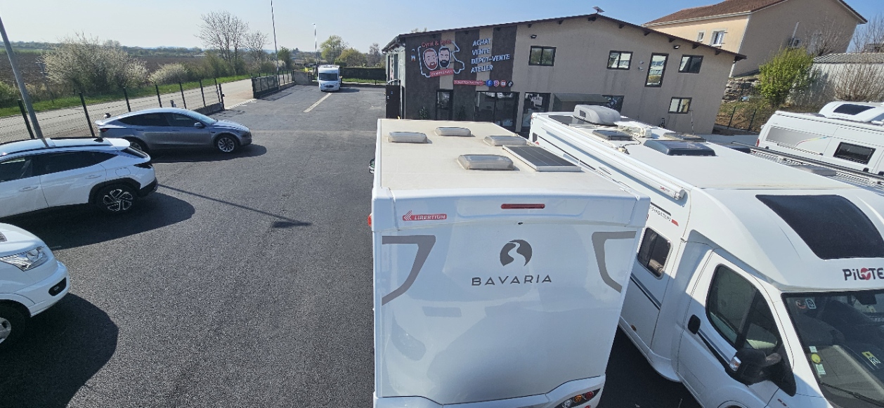  - 27 - BAVARIA T 726 FC NOMADE 