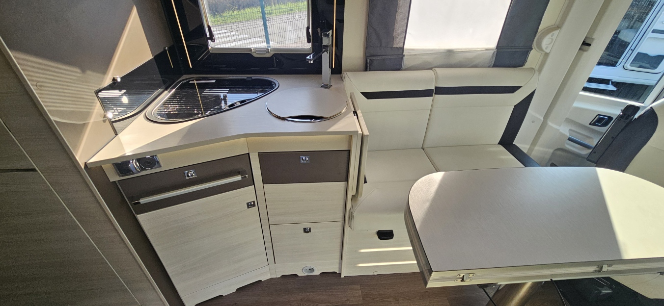  - 17 - CHALLENGER SIRIUS 3067 GA 