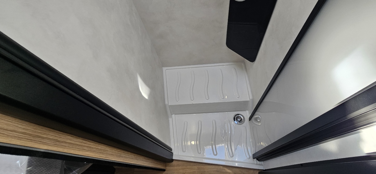  - 20 - BAVARIA T 740 FC NOMADE 