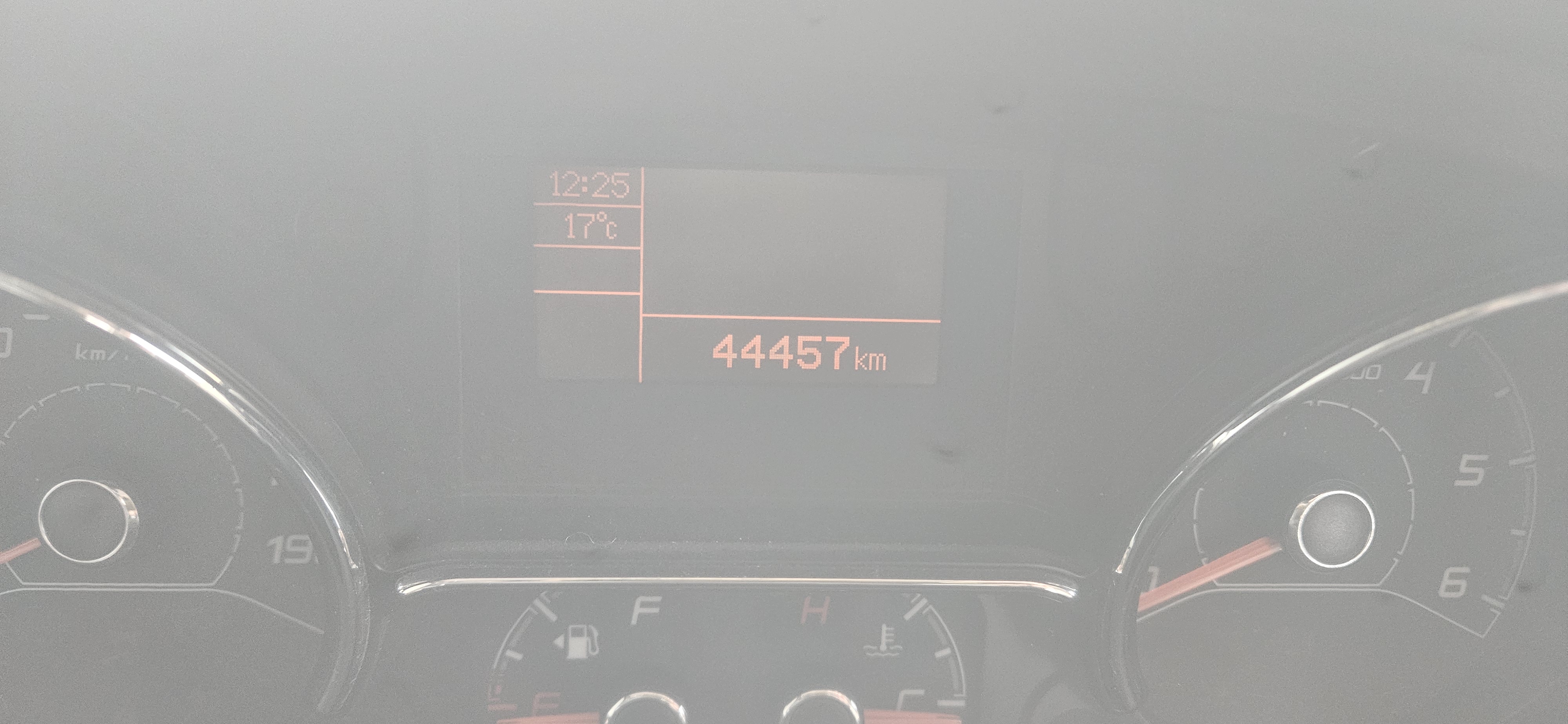  - 12 - LE VOYAGEUR 7.8 CF 40ième ANNIVERSAIRE 