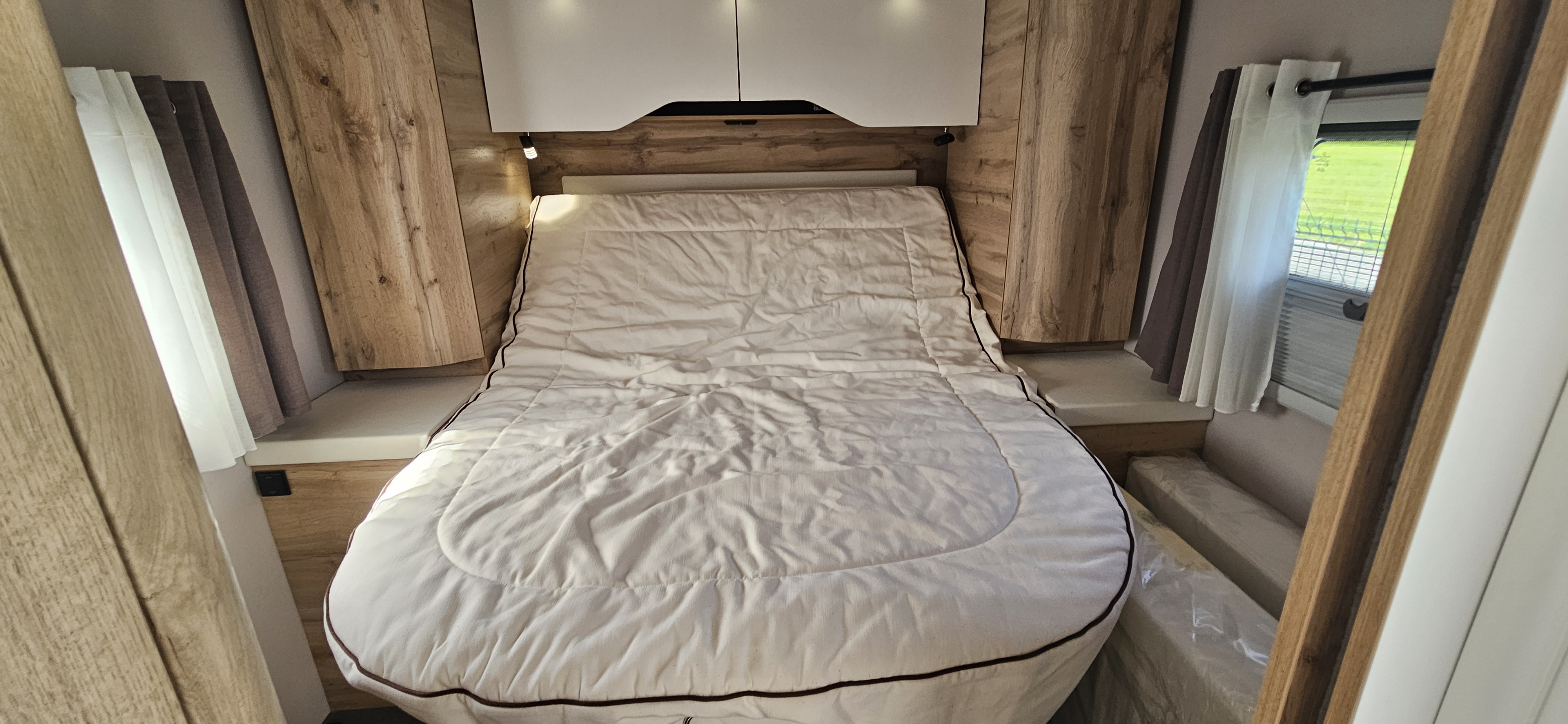  - 19 - LE VOYAGEUR 7.8 CF 40ième ANNIVERSAIRE 