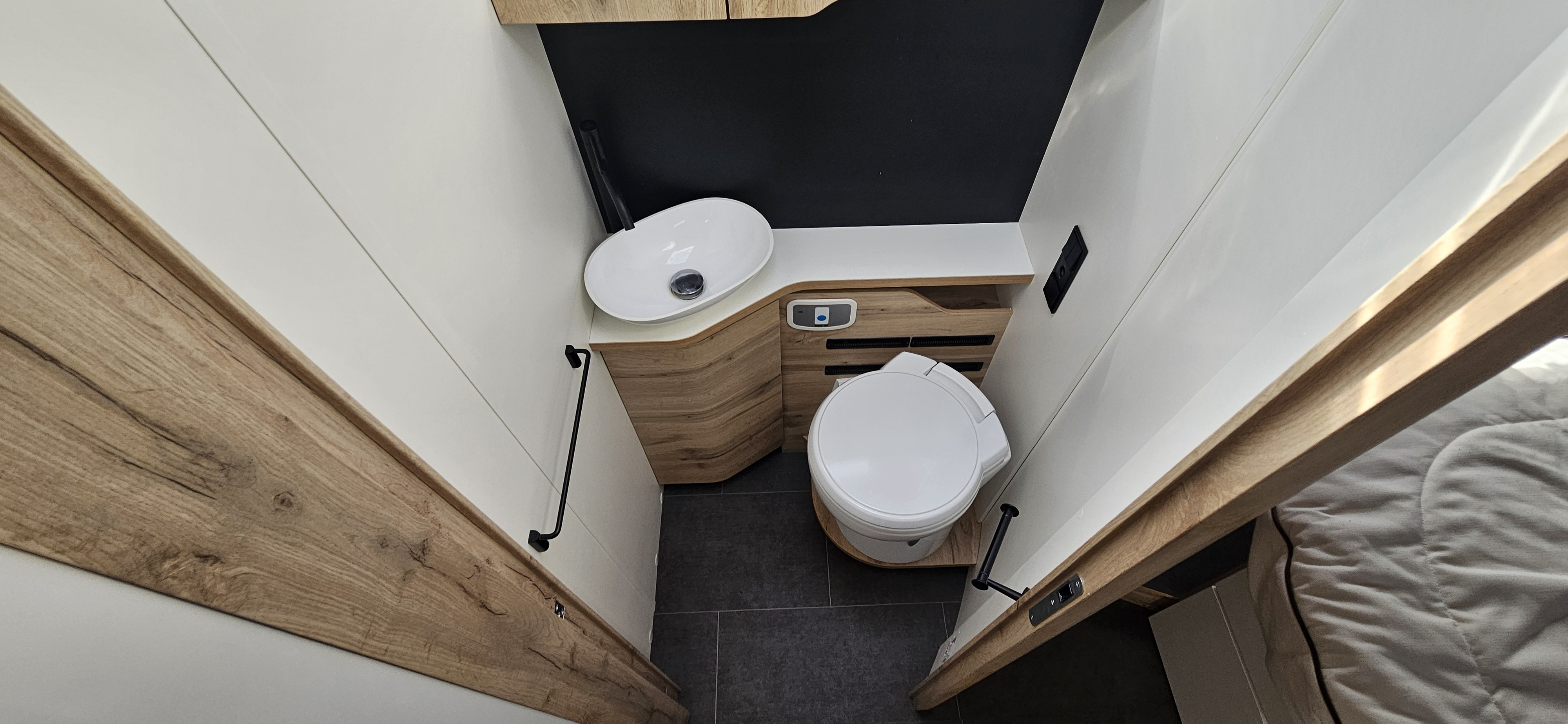  - 25 - LE VOYAGEUR 7.8 CF 40ième ANNIVERSAIRE 