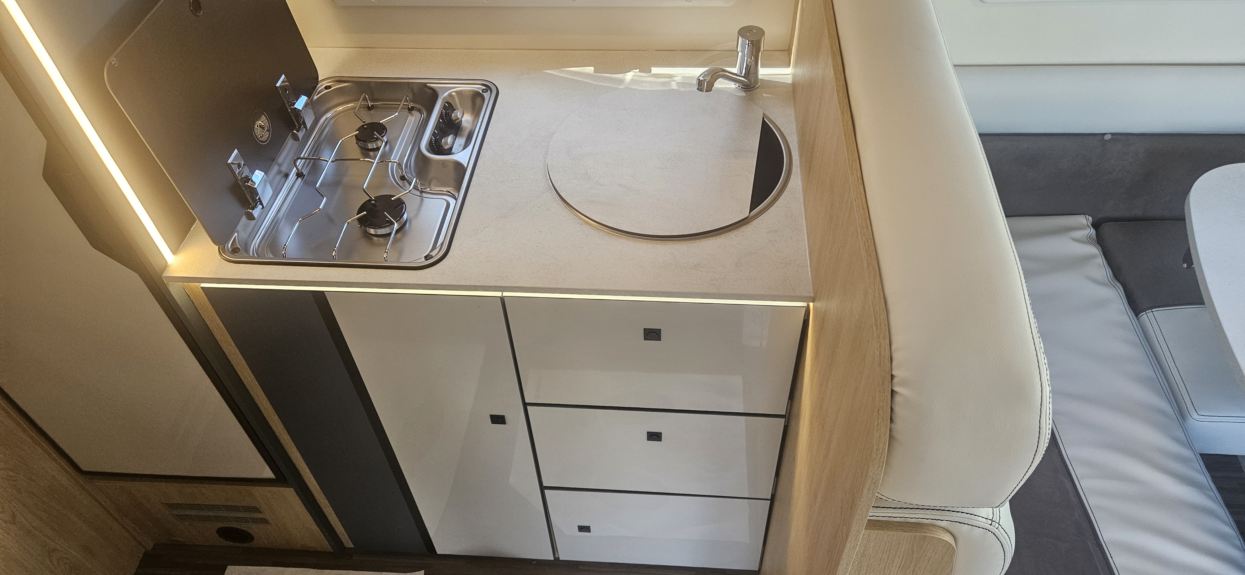  - 11 - CI HORON FIT 94 XT SPRING EDITION 