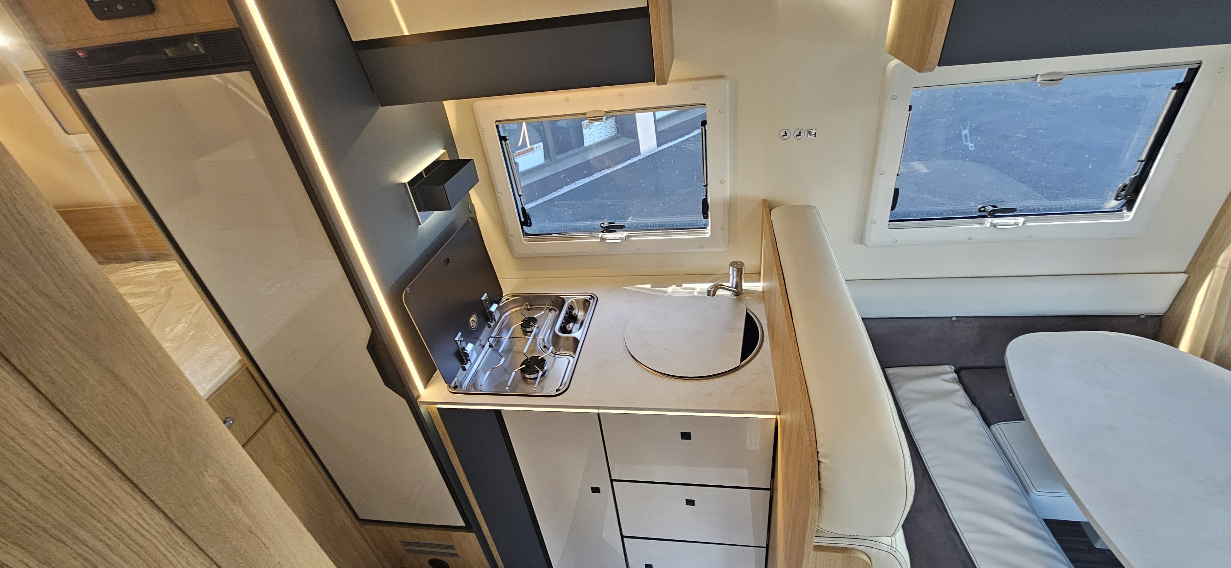  - 12 - CI HORON FIT 94 XT SPRING EDITION 