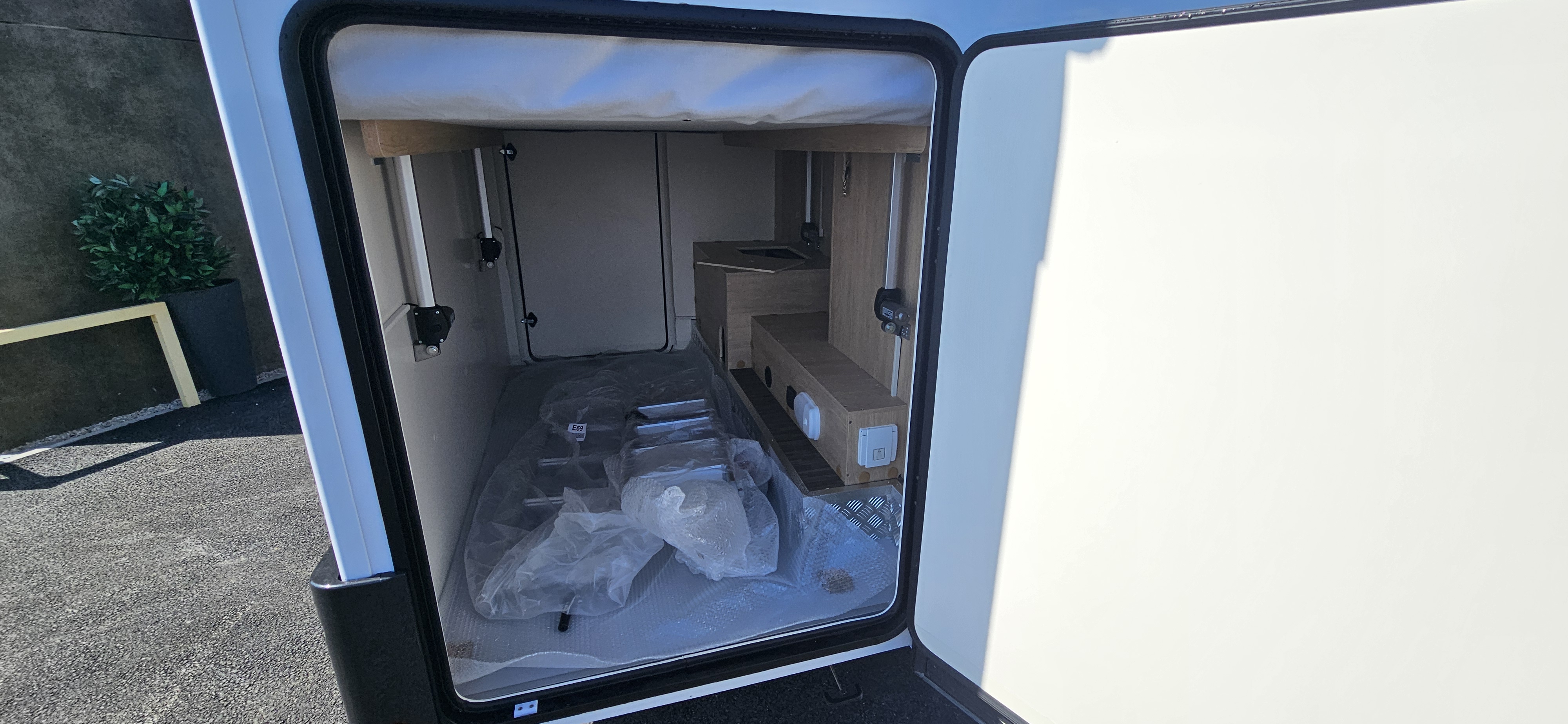  - 24 - CI HORON FIT 94 XT SPRING EDITION 