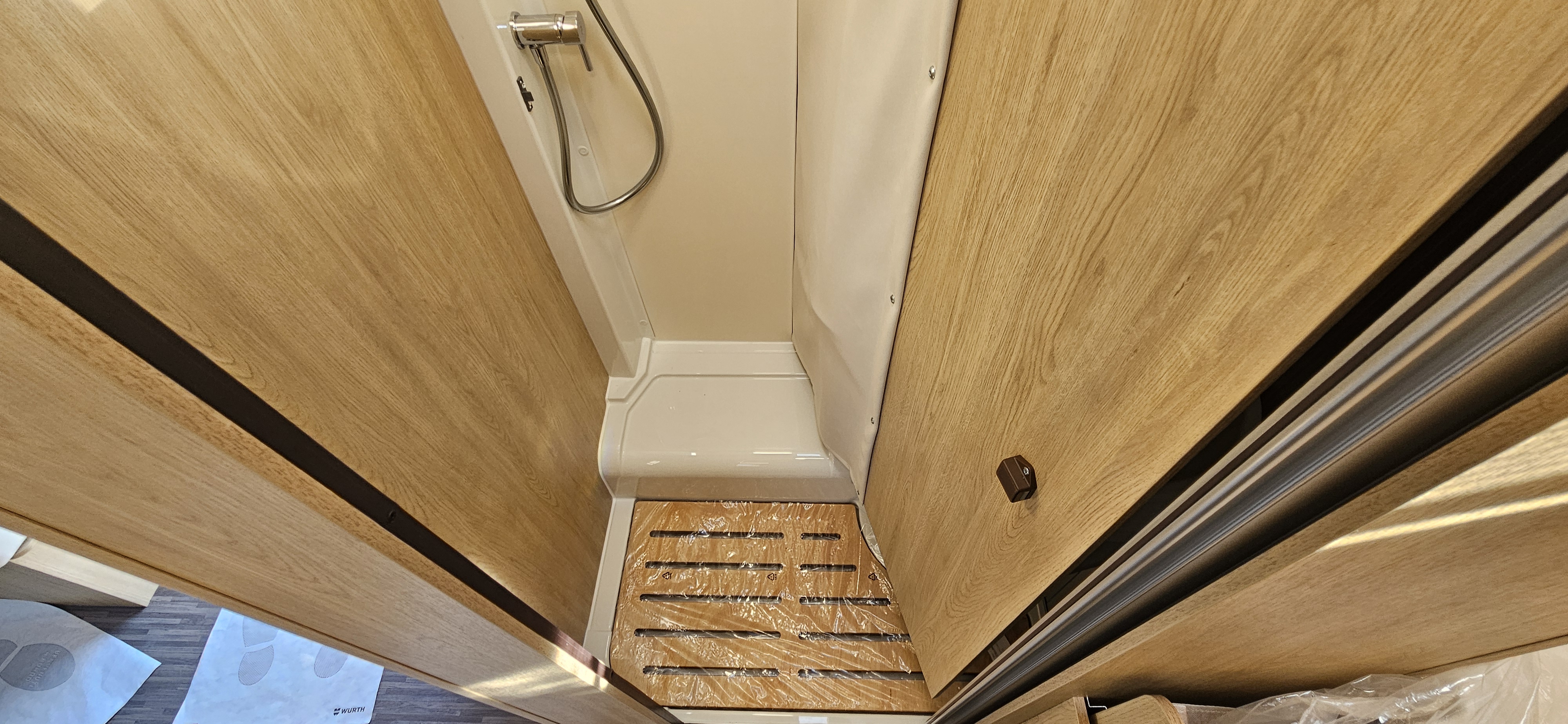  - 33 - CI HORON FIT 94 XT SPRING EDITION 