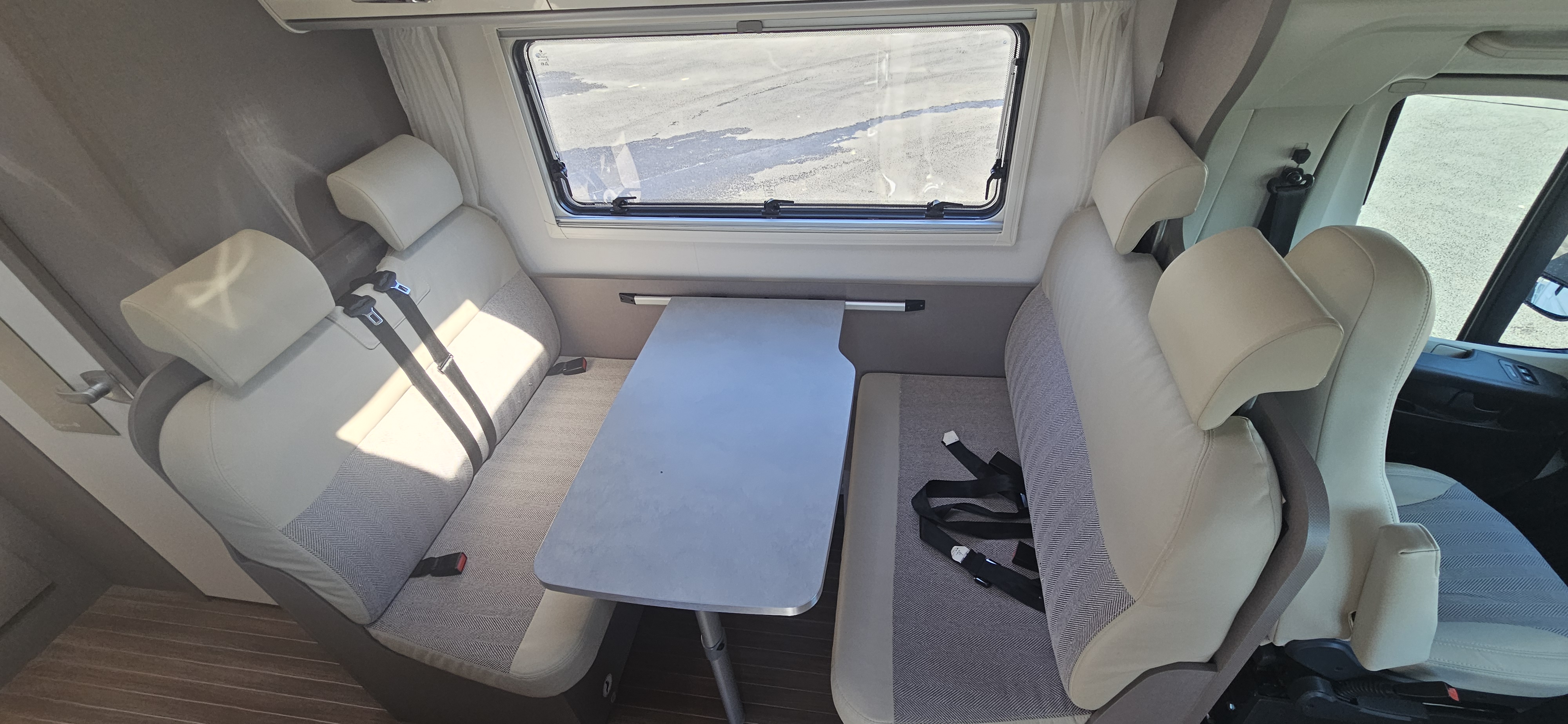  - 18 - ETRUSCO A 7300 BD 