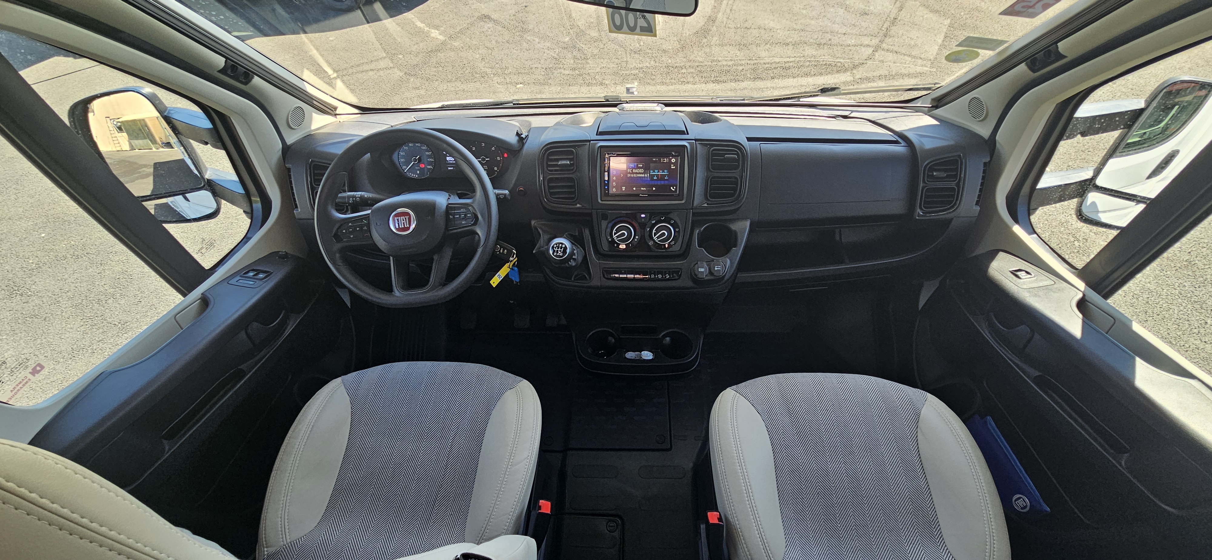  - 19 - ETRUSCO A 7300 BD 