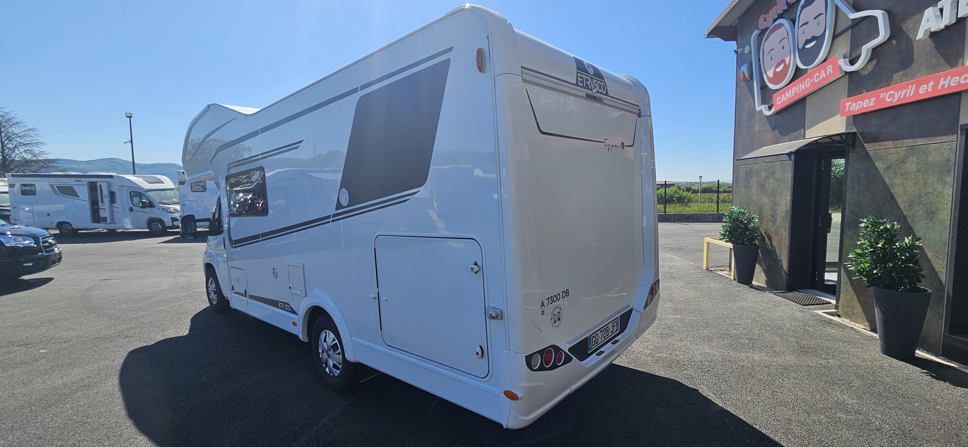  - 25 - ETRUSCO A 7300 BD 