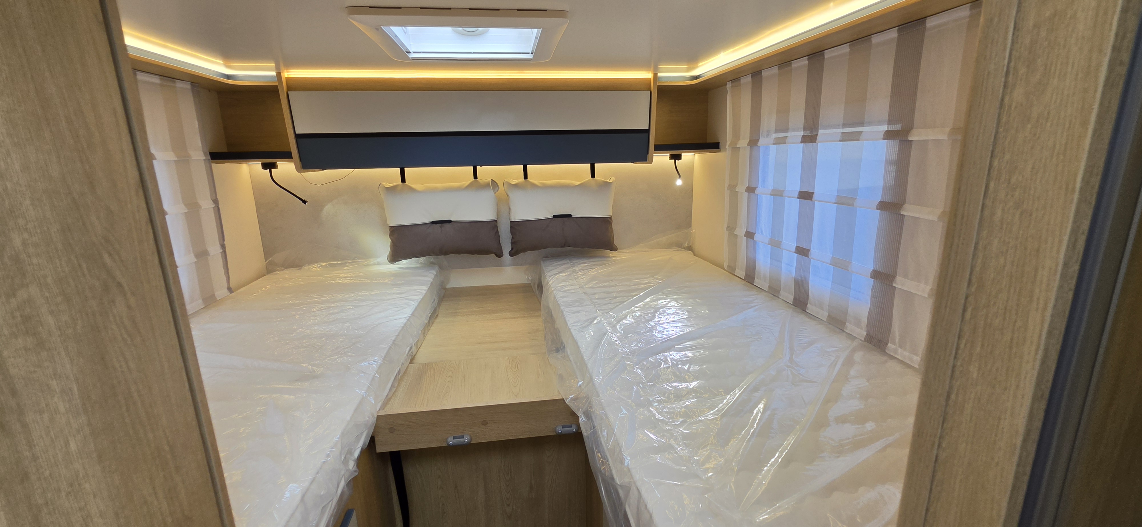  - 12 - CI HORON 88XT SPRING EDITION 