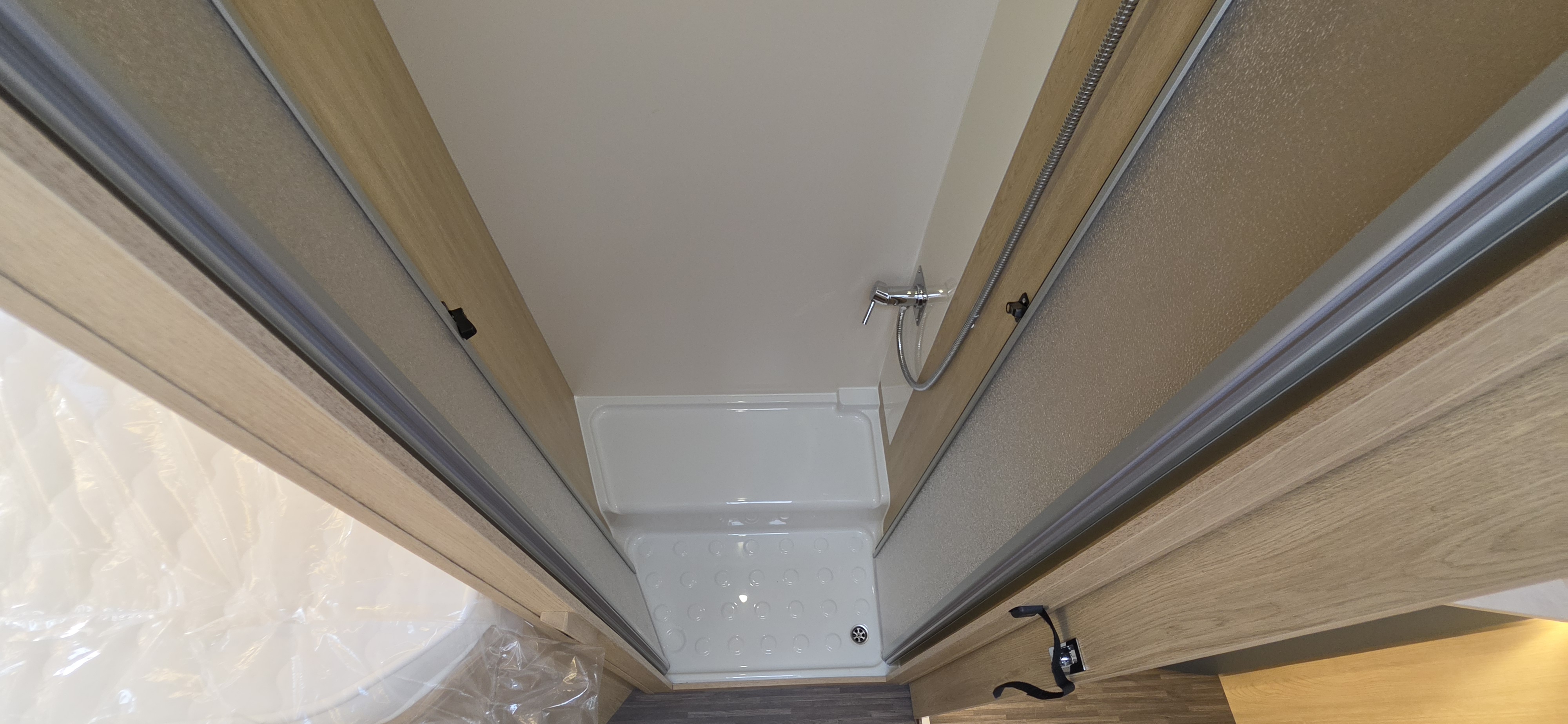  - 30 - CI HORON 88XT SPRING EDITION 