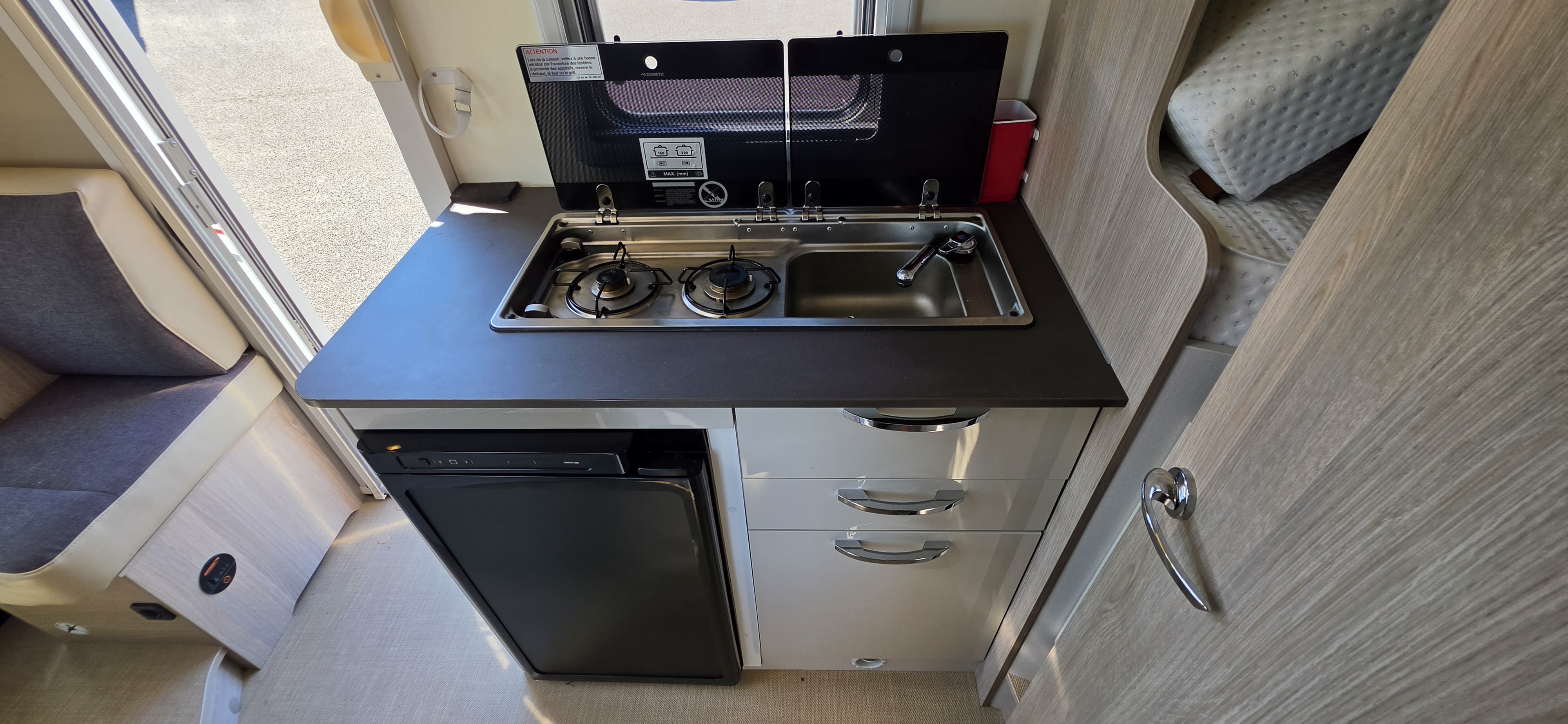  - 10 - BURSTNER NEXXO VAN T620G 