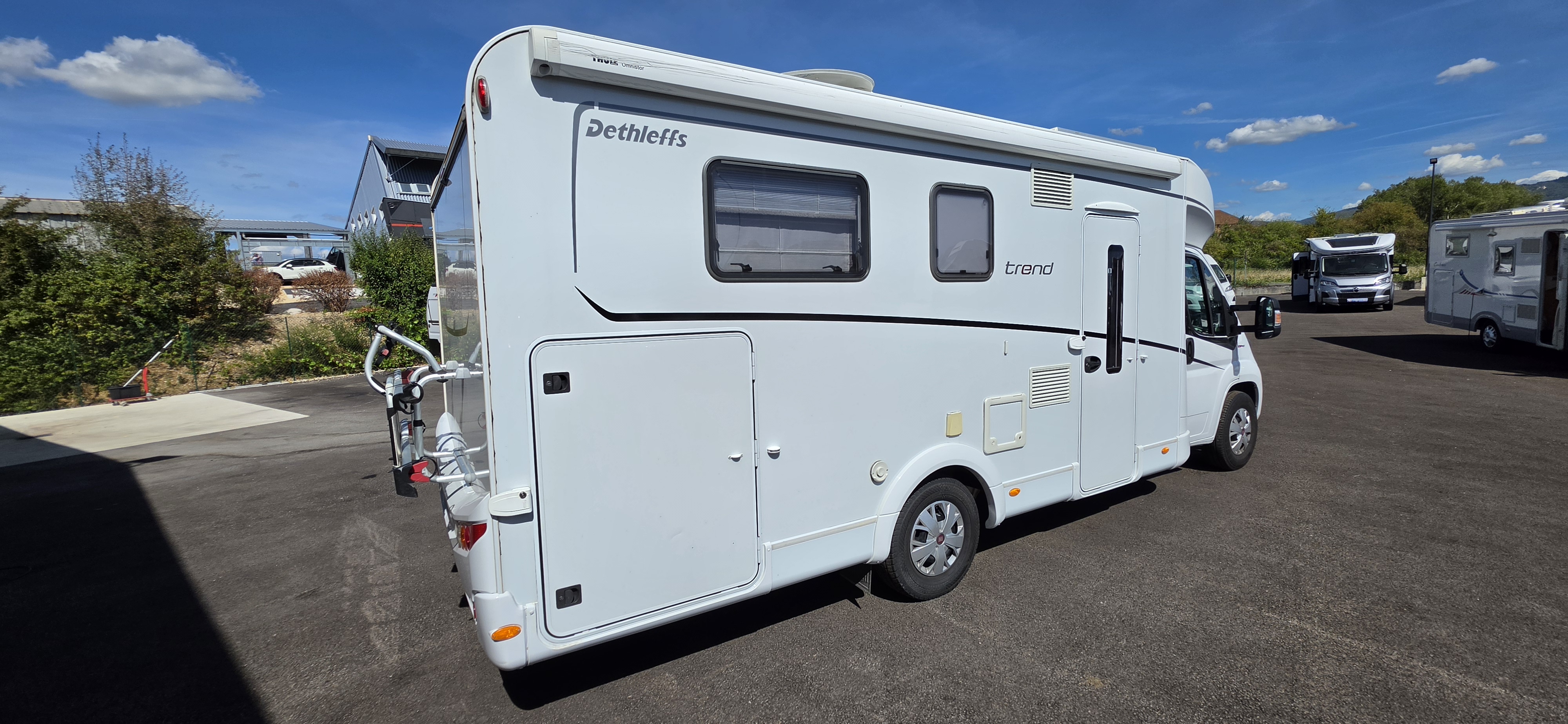  - 2 - DETHLEFFS TREND T 7057 DBL 