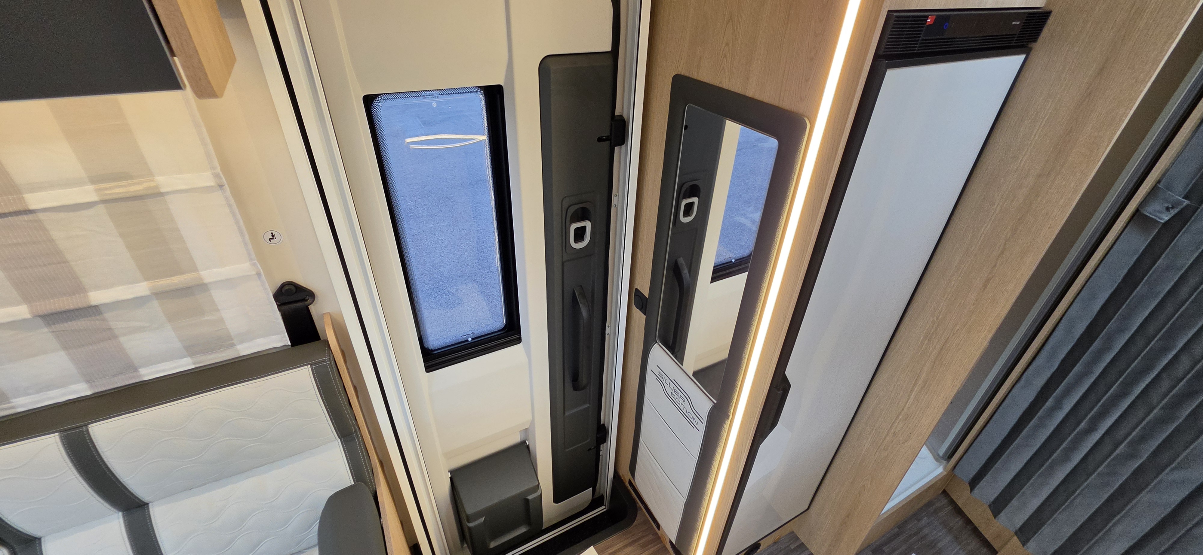  - 18 - CI HORON 87 XT SILVER EDITION 