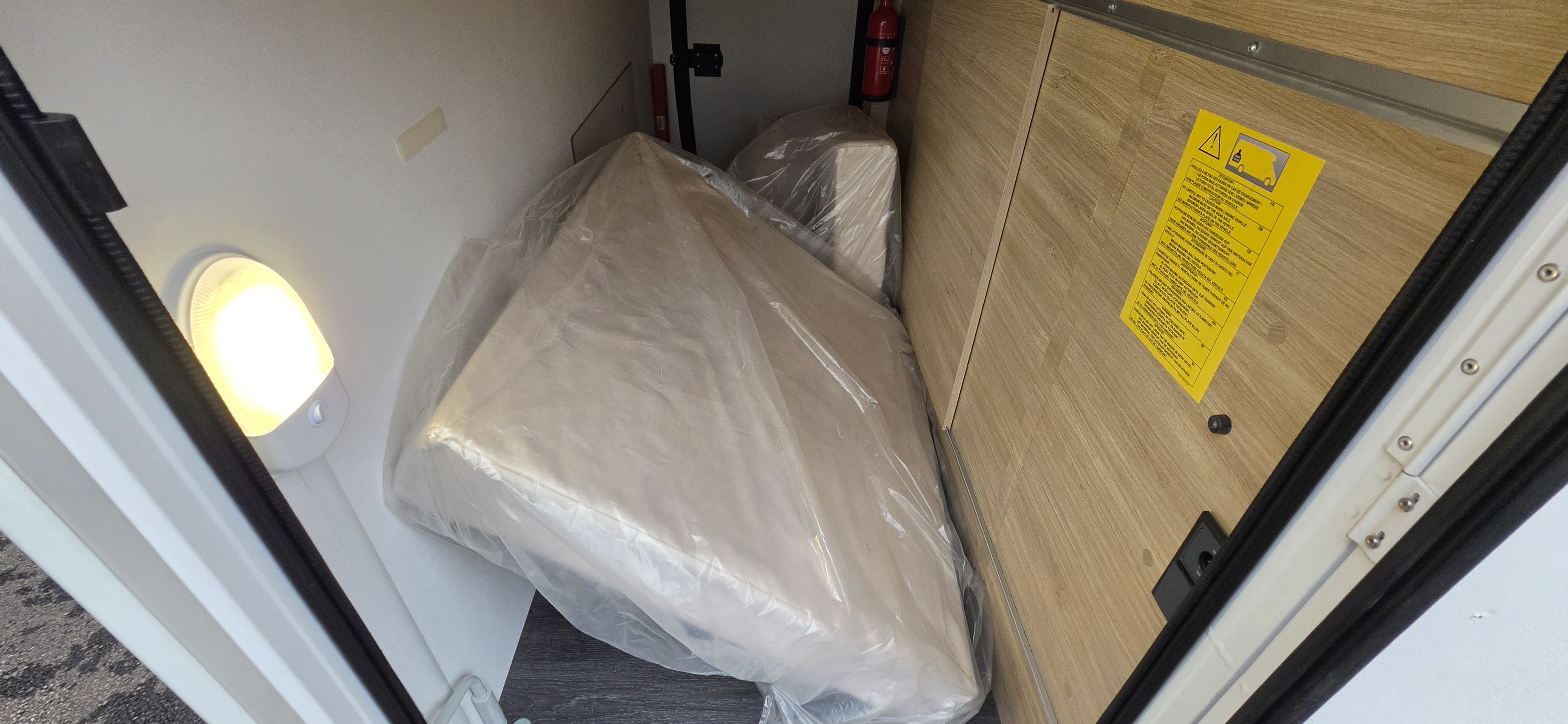  - 5 - CHAUSSON 650 FIRST LINE 
